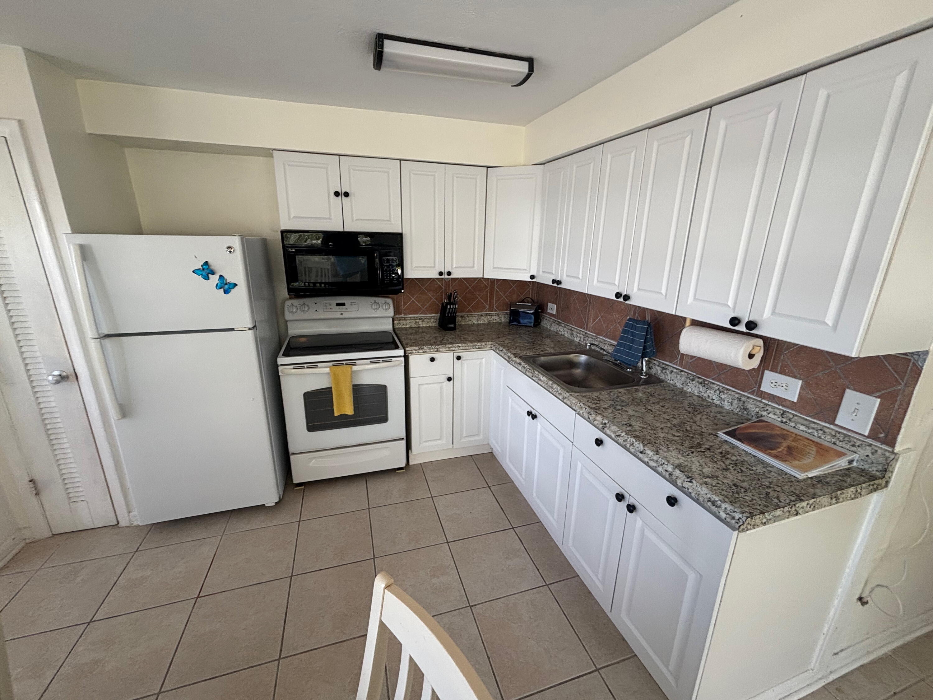 1433 Sunset Road Property Photo 11