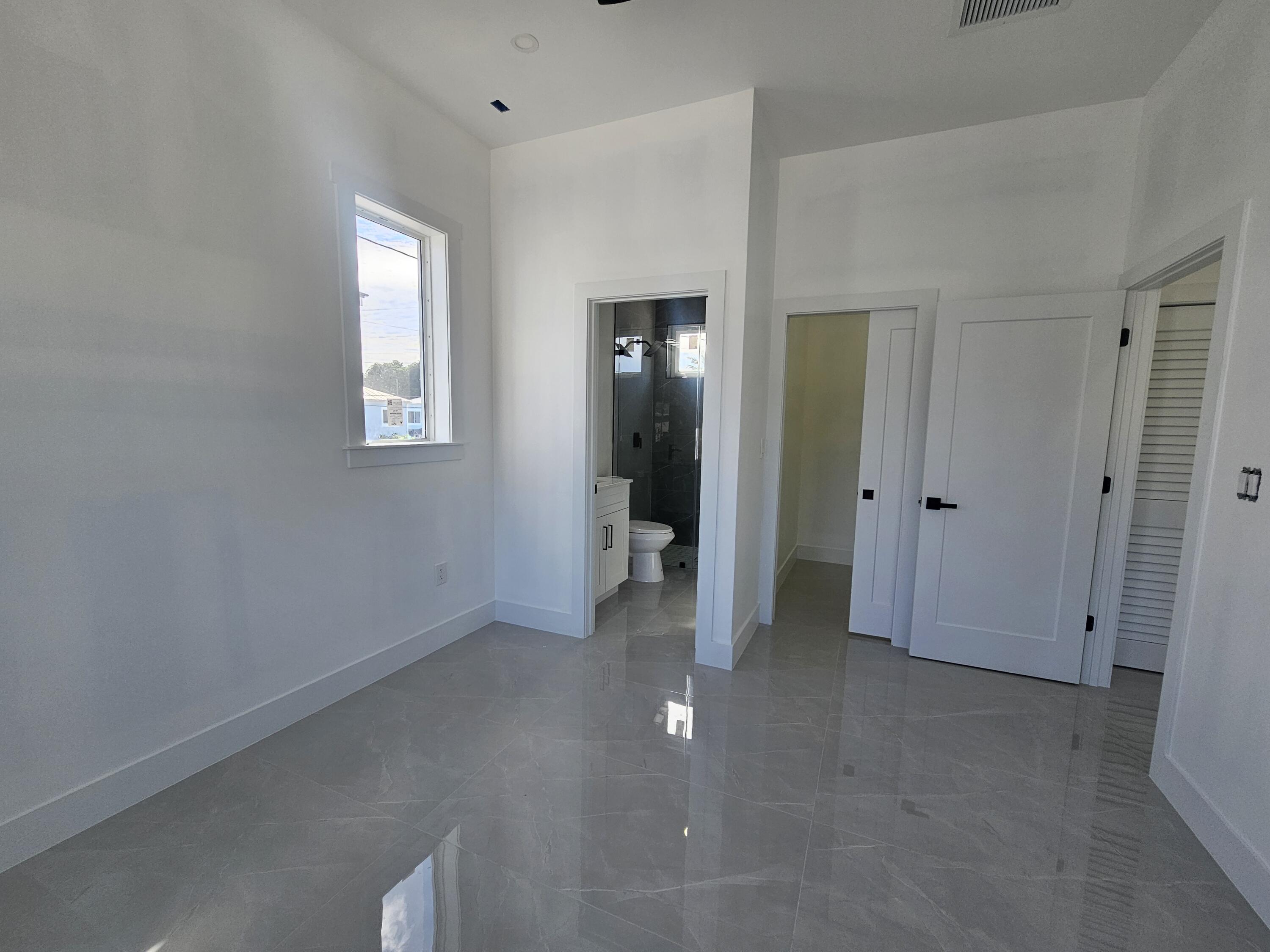 1 Orange Drive Property Photo 13