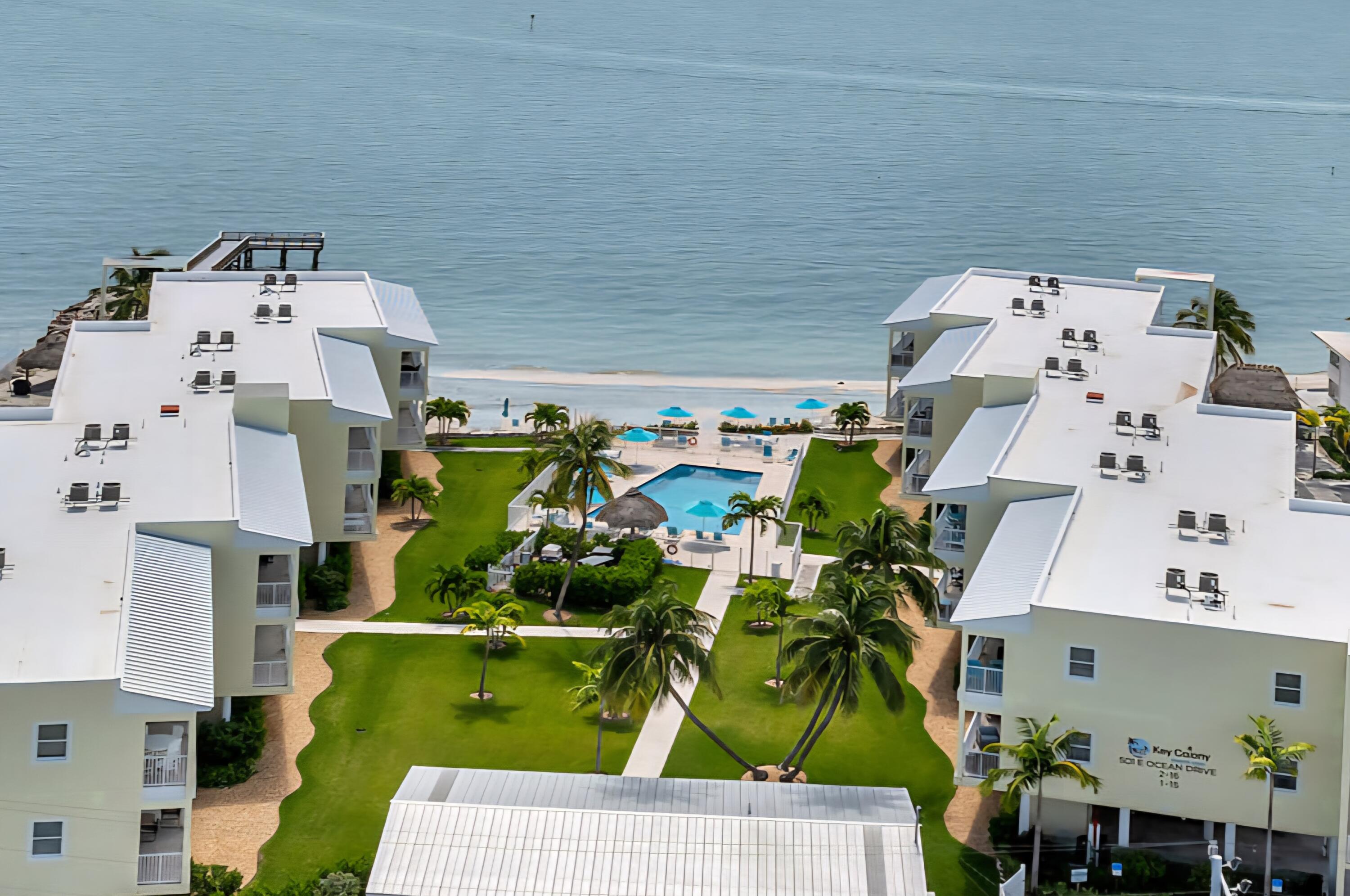 501 E Ocean Drive 9 Property Photo 2