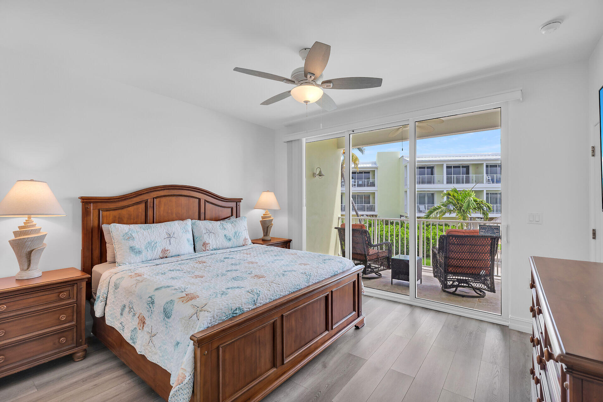 501 E Ocean Drive 9 Property Photo 22