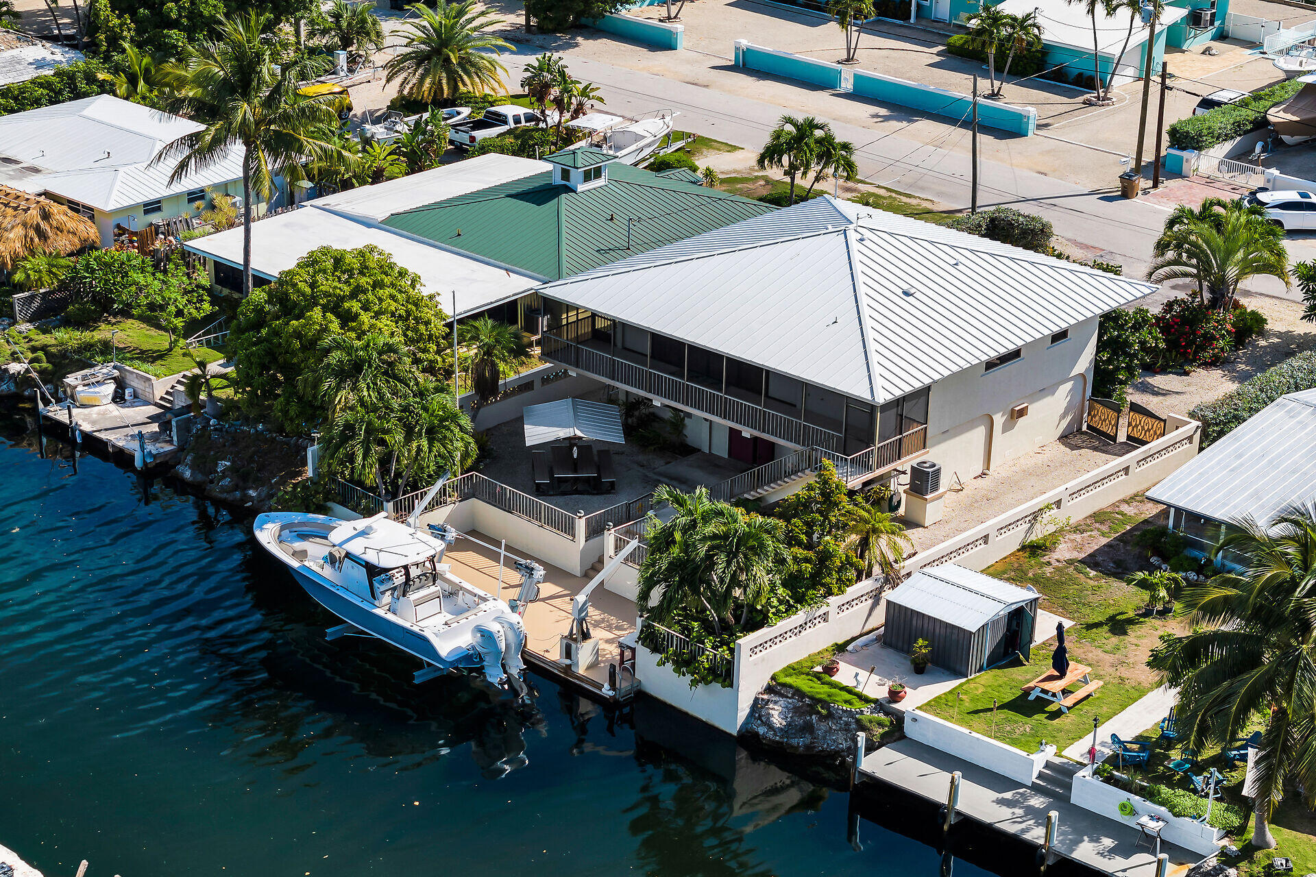 2663 Yellowtail Drive Property Photo 6