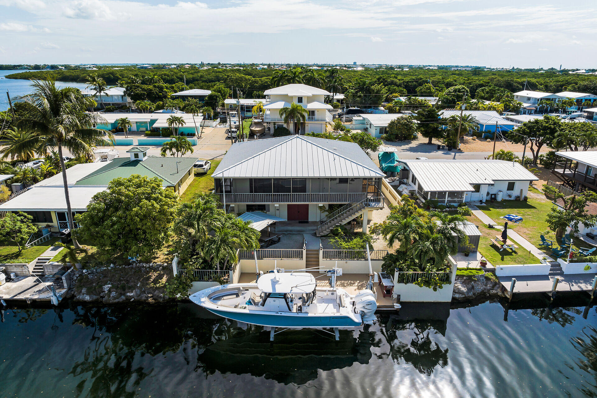 2663 Yellowtail Drive Property Photo 8