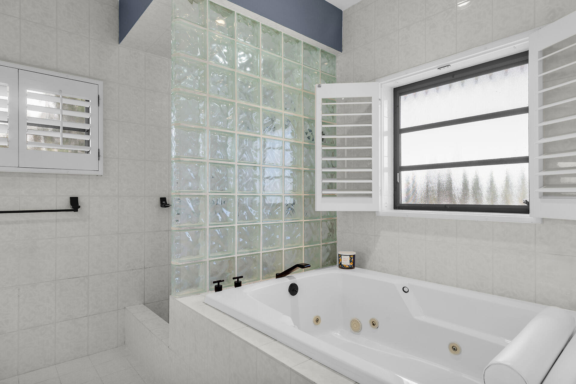 2663 Yellowtail Drive Property Photo 24