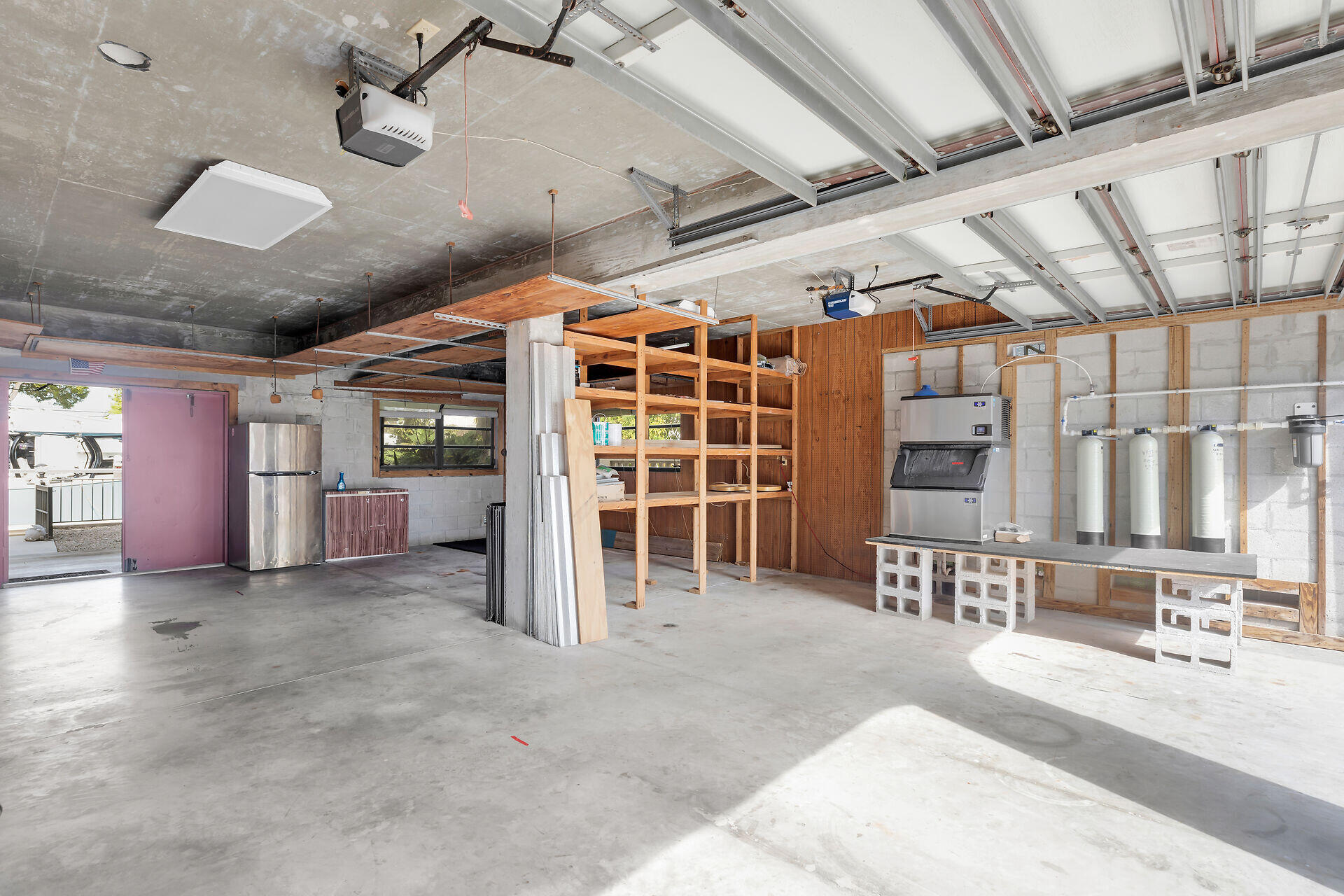 2663 Yellowtail Drive Property Photo 42