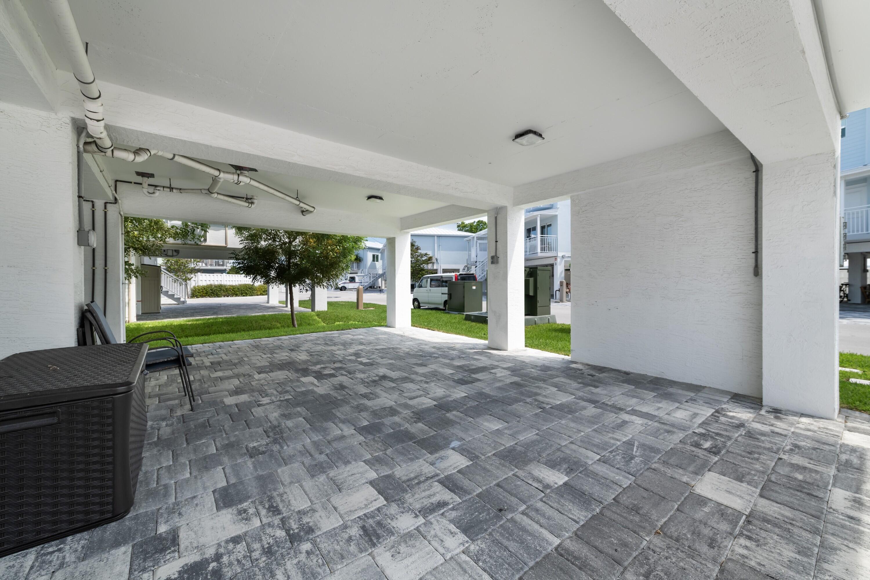 10877 Overseas Highway 31 Property Photo 22