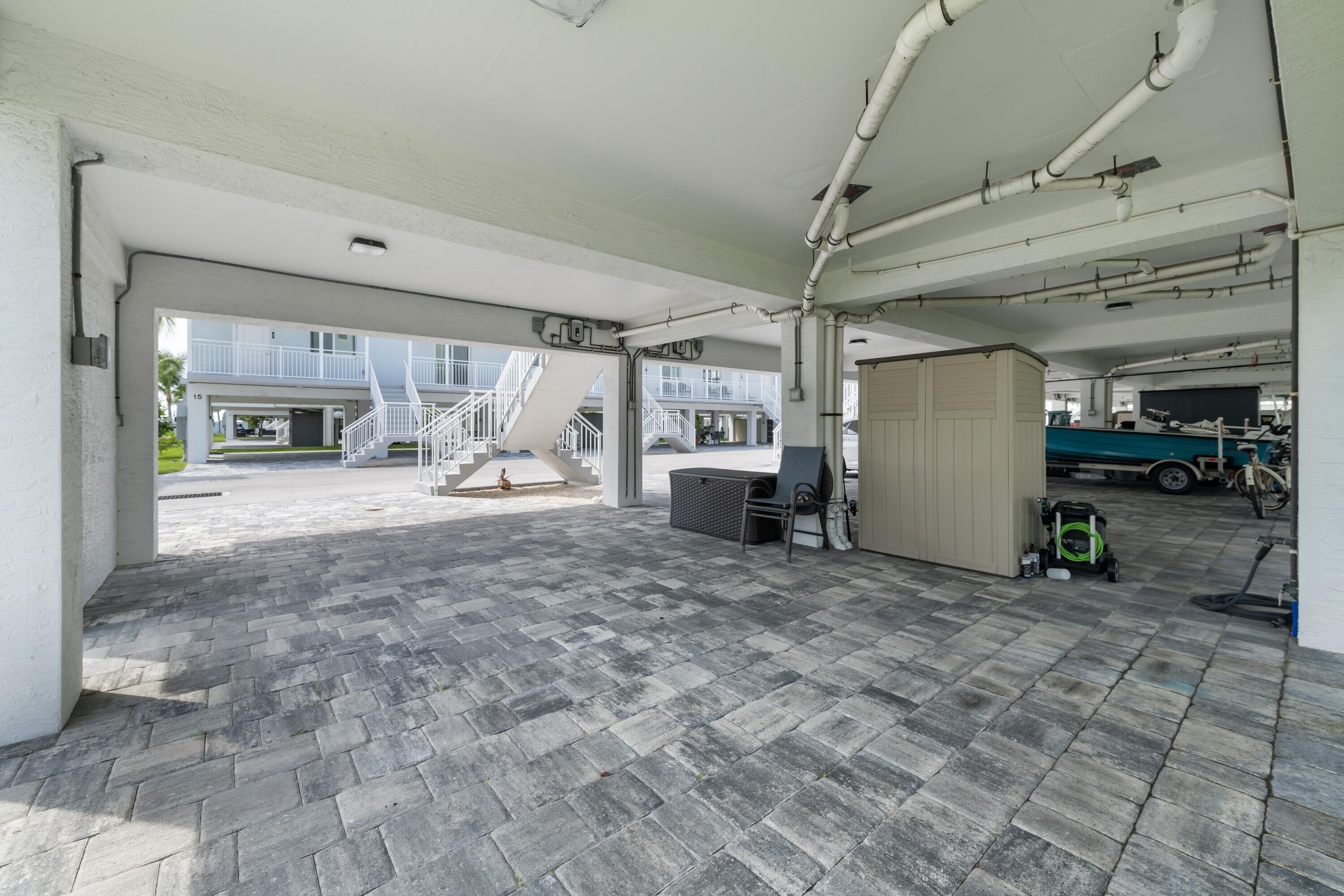 10877 Overseas Highway 31 Property Photo 23