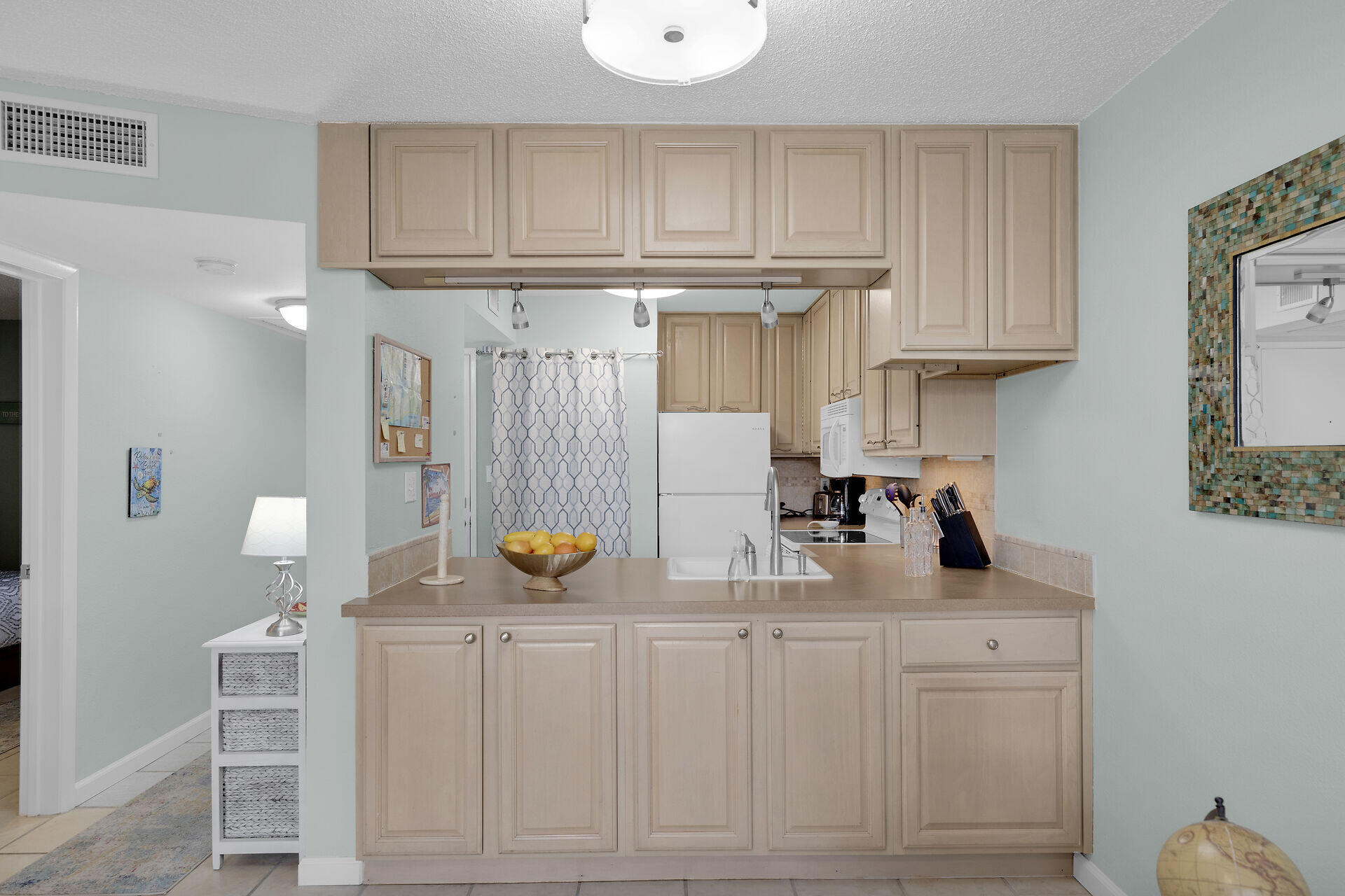 3930 S 3930 Roosevelt Boulevard, S111 Property Photo 11