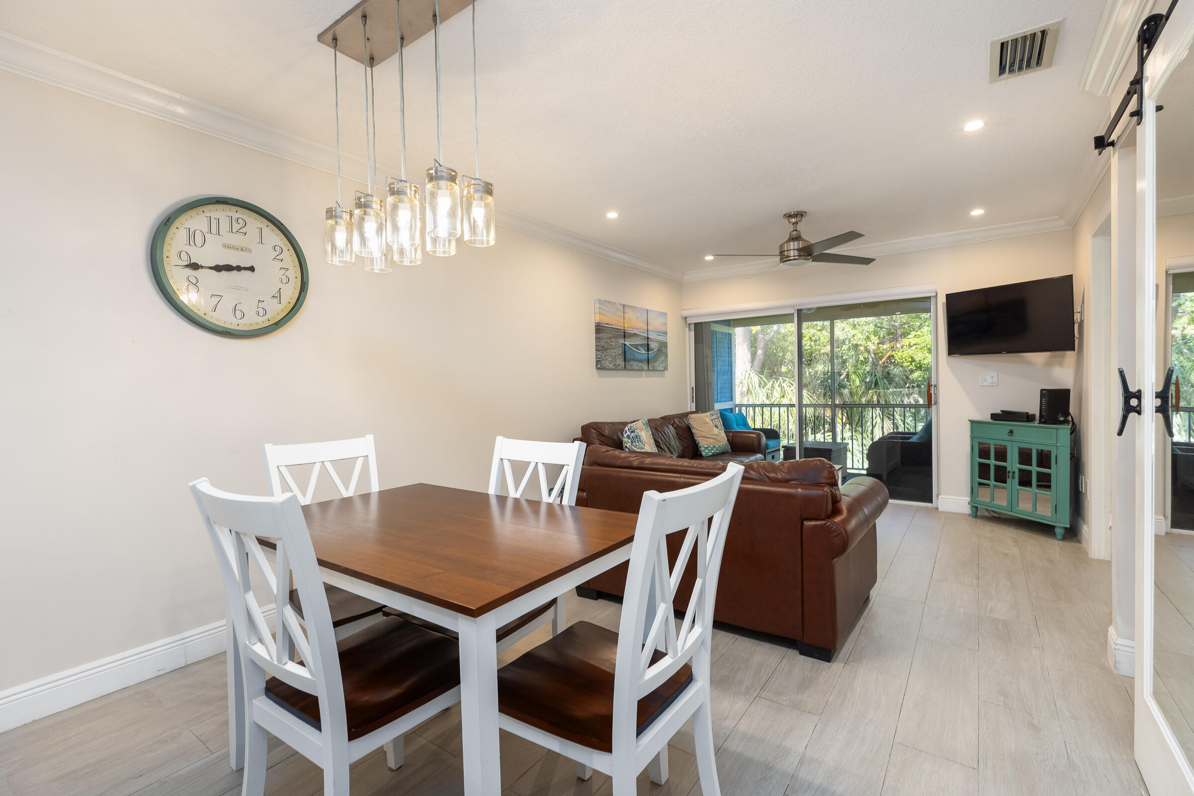 98222 Windward Avenue Property Photo 4