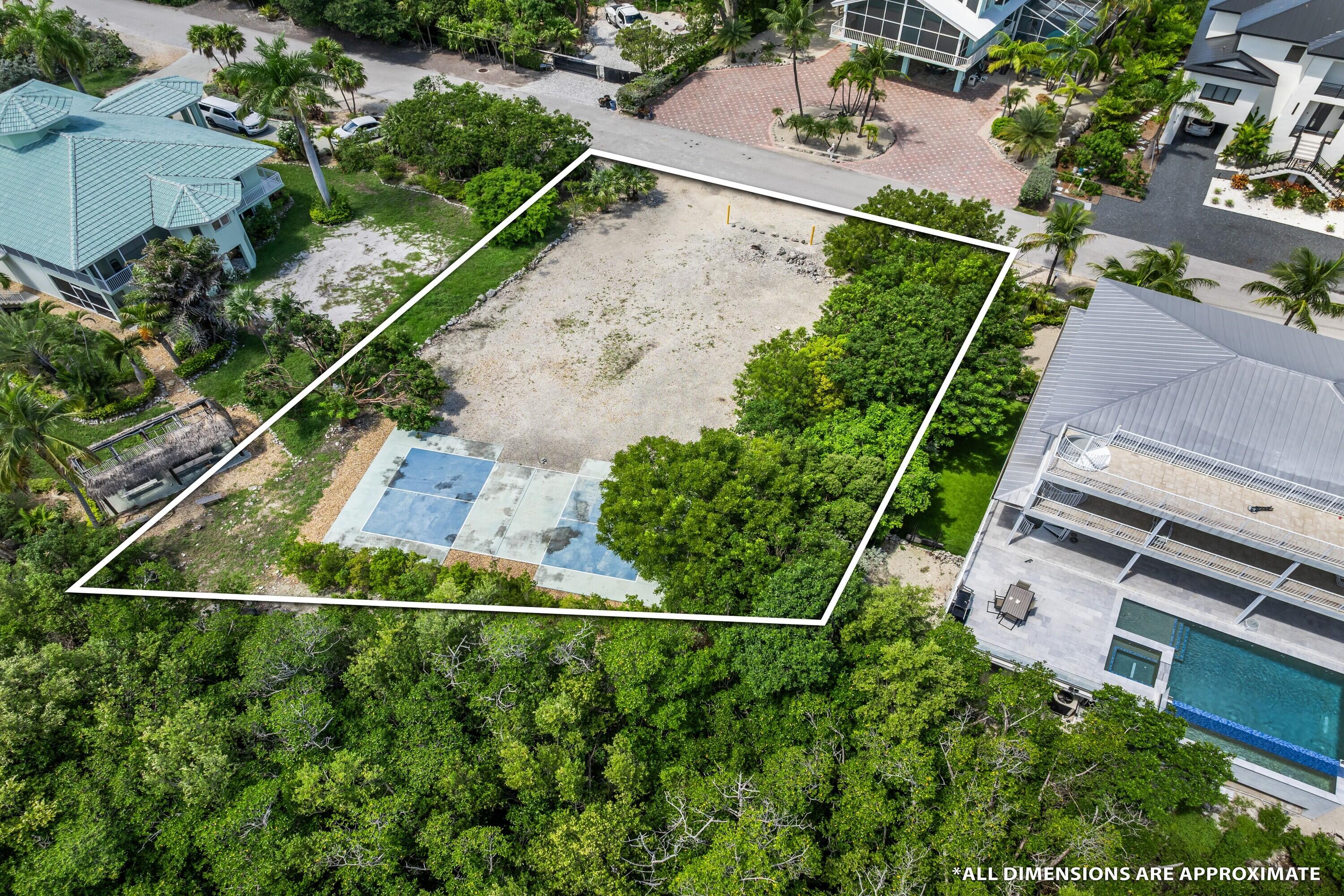 313 Stirrup Key Boulevard Property Photo 3