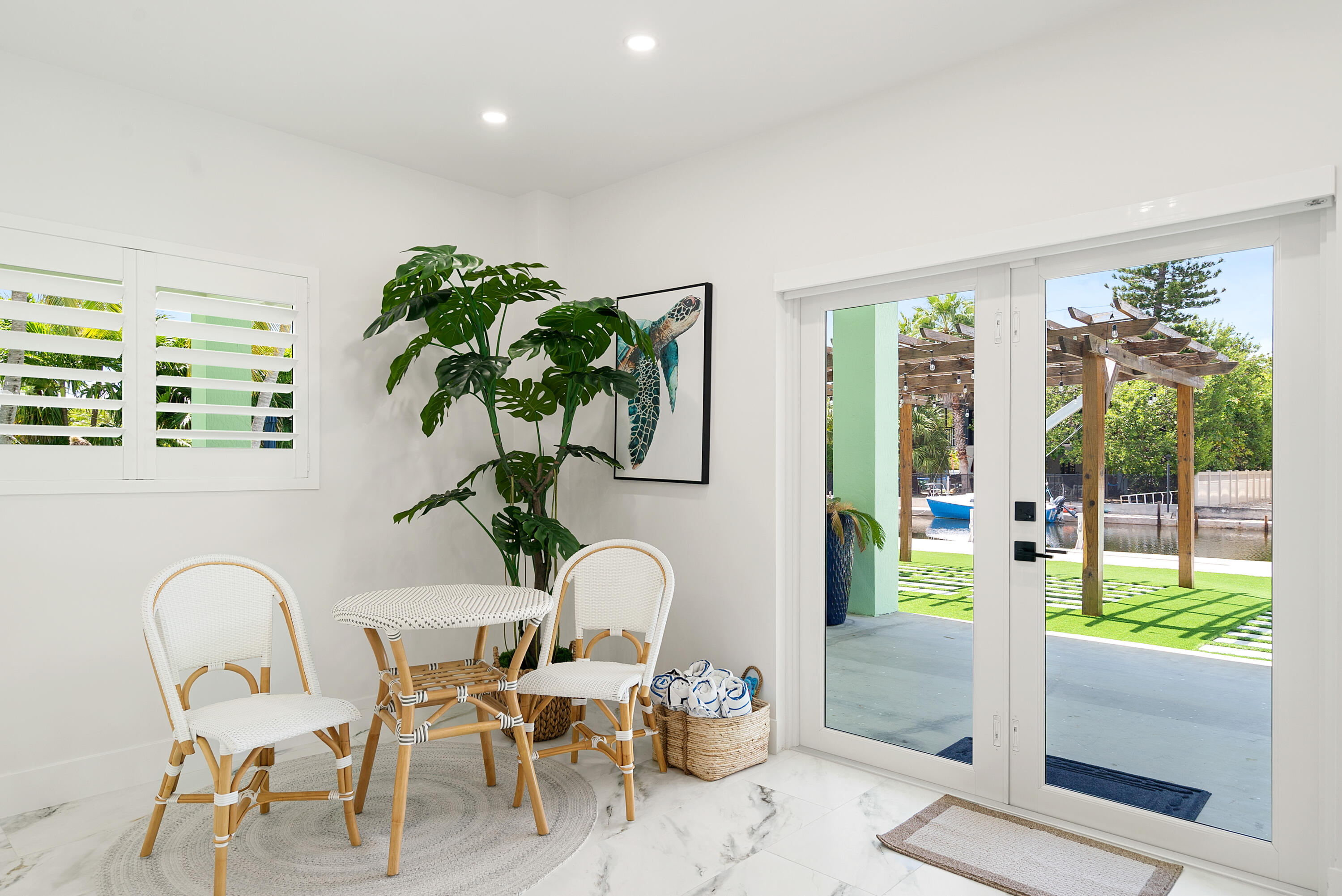 889 Ellen Drive Property Photo 32