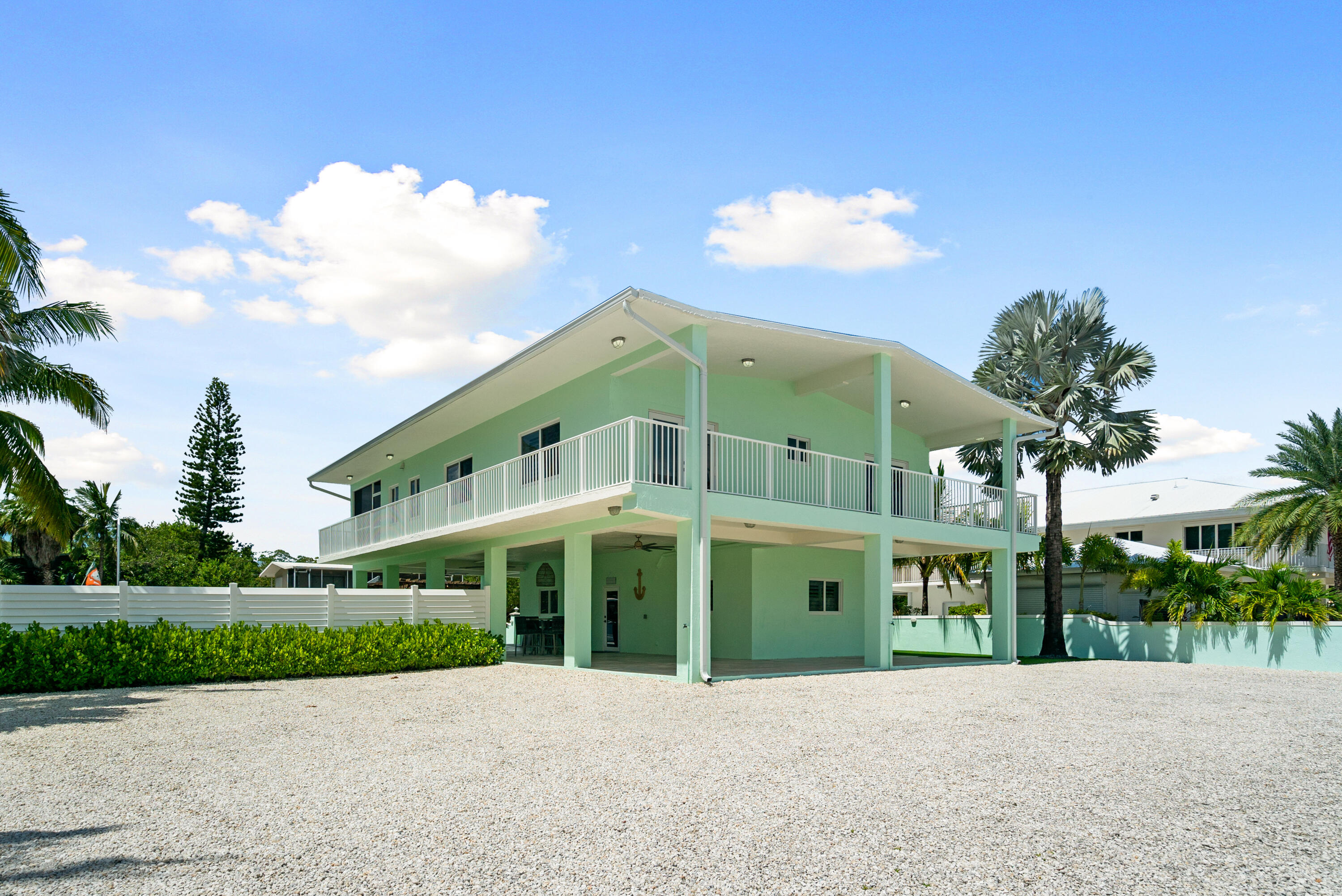 889 Ellen Drive Property Photo 39