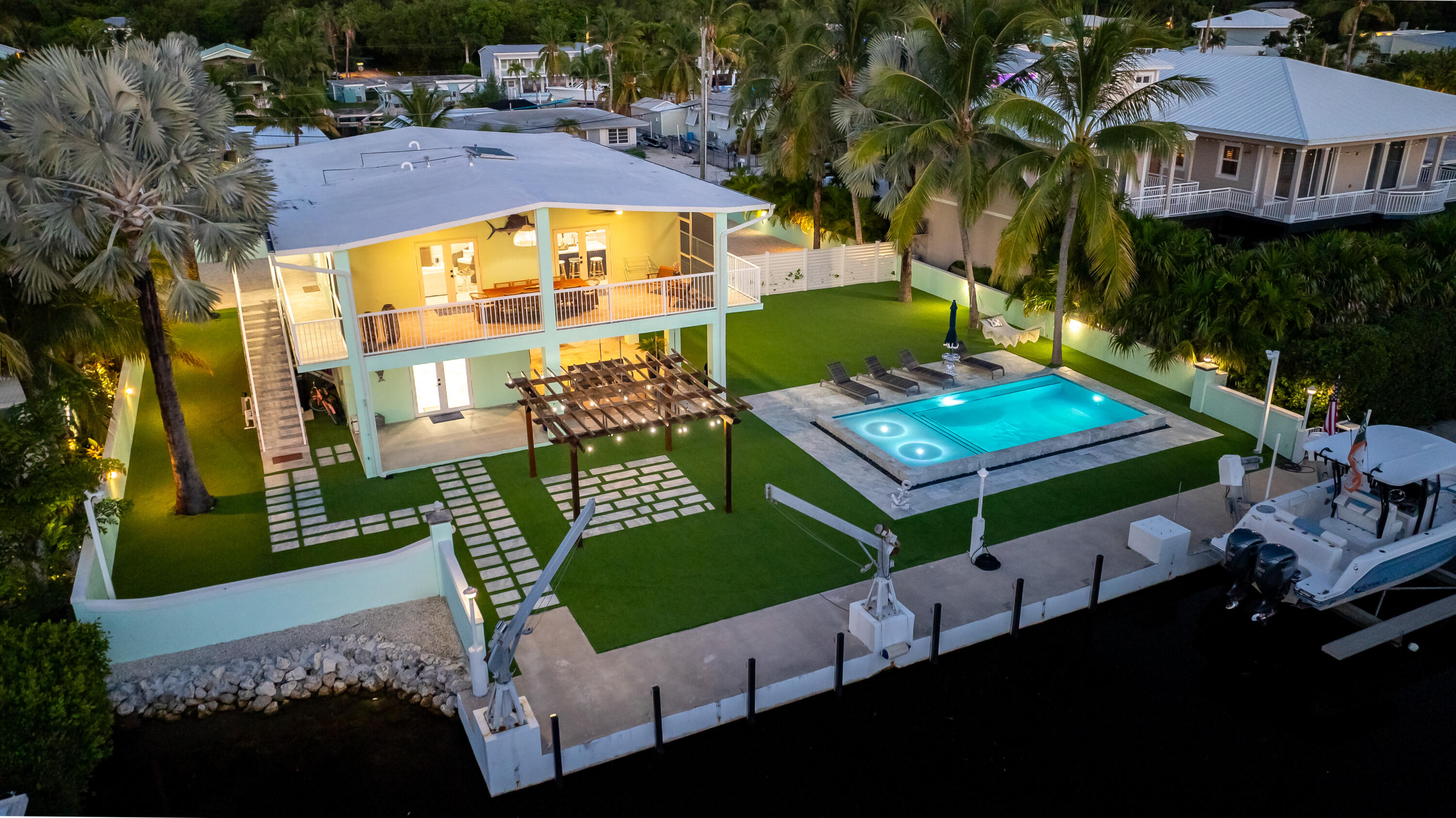 889 Ellen Drive Property Photo 54