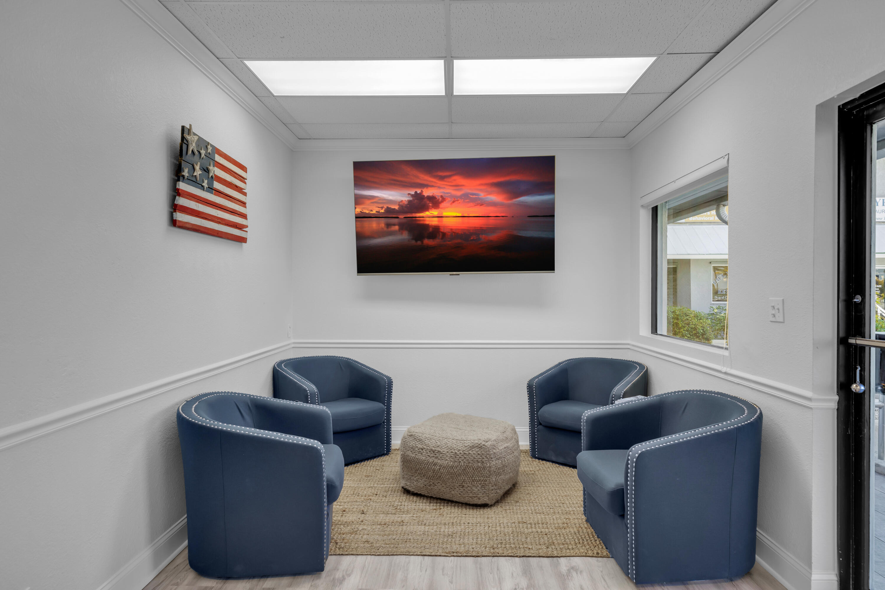 3718 N Roosevelt Boulevard Property Photo 2