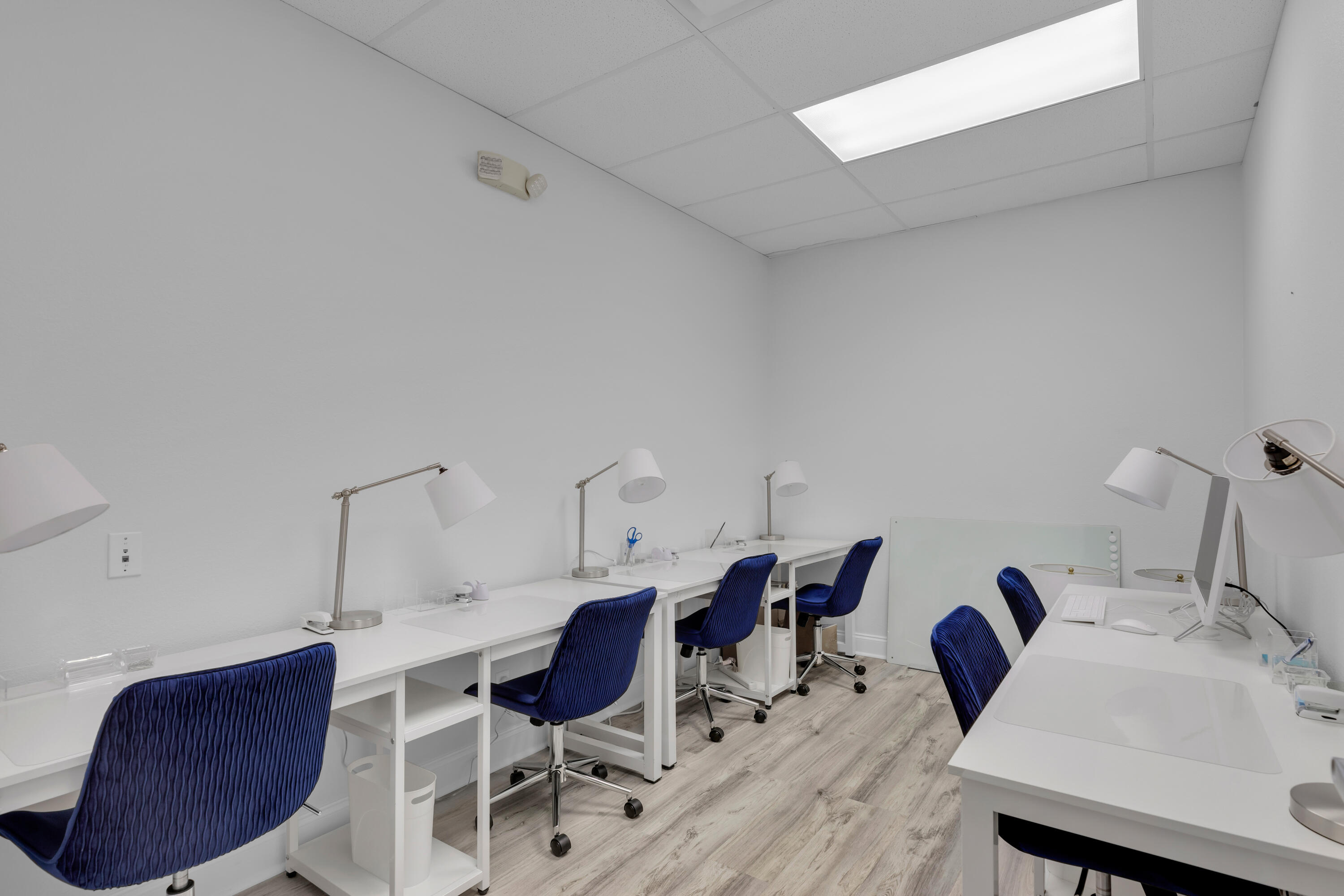 3718 N Roosevelt Boulevard Property Photo 8