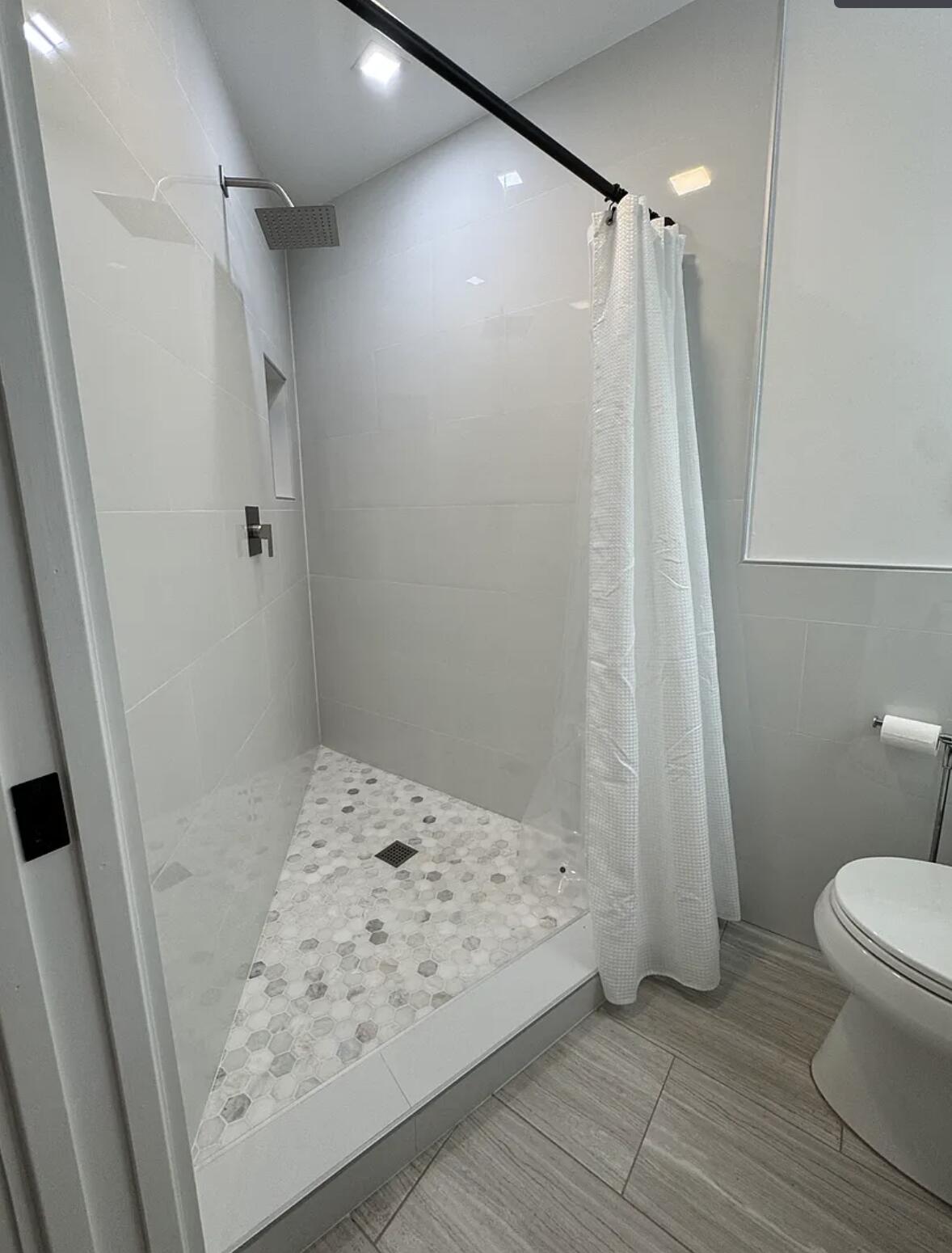 119 Long Key Lake Drive, 3 Property Photo 11