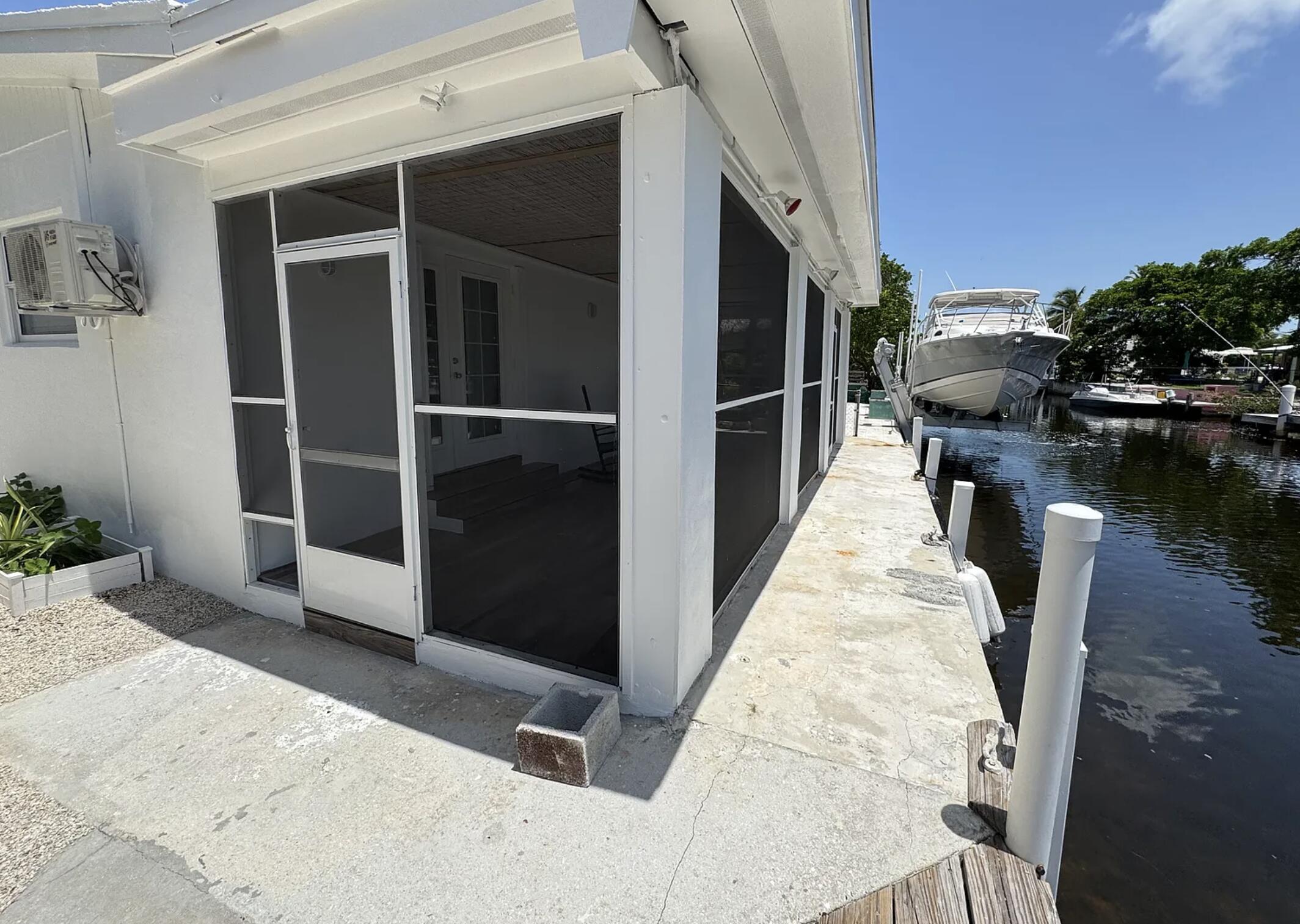 119 Long Key Lake Drive, 3 Property Photo 15