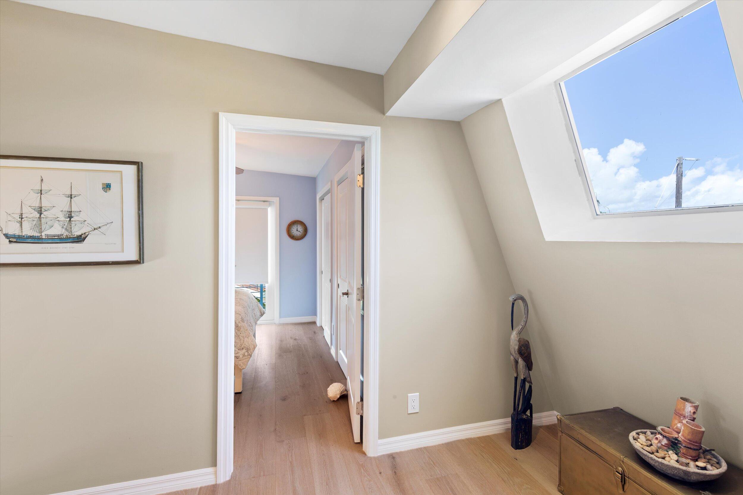 680 Cruikshank Property Photo 41