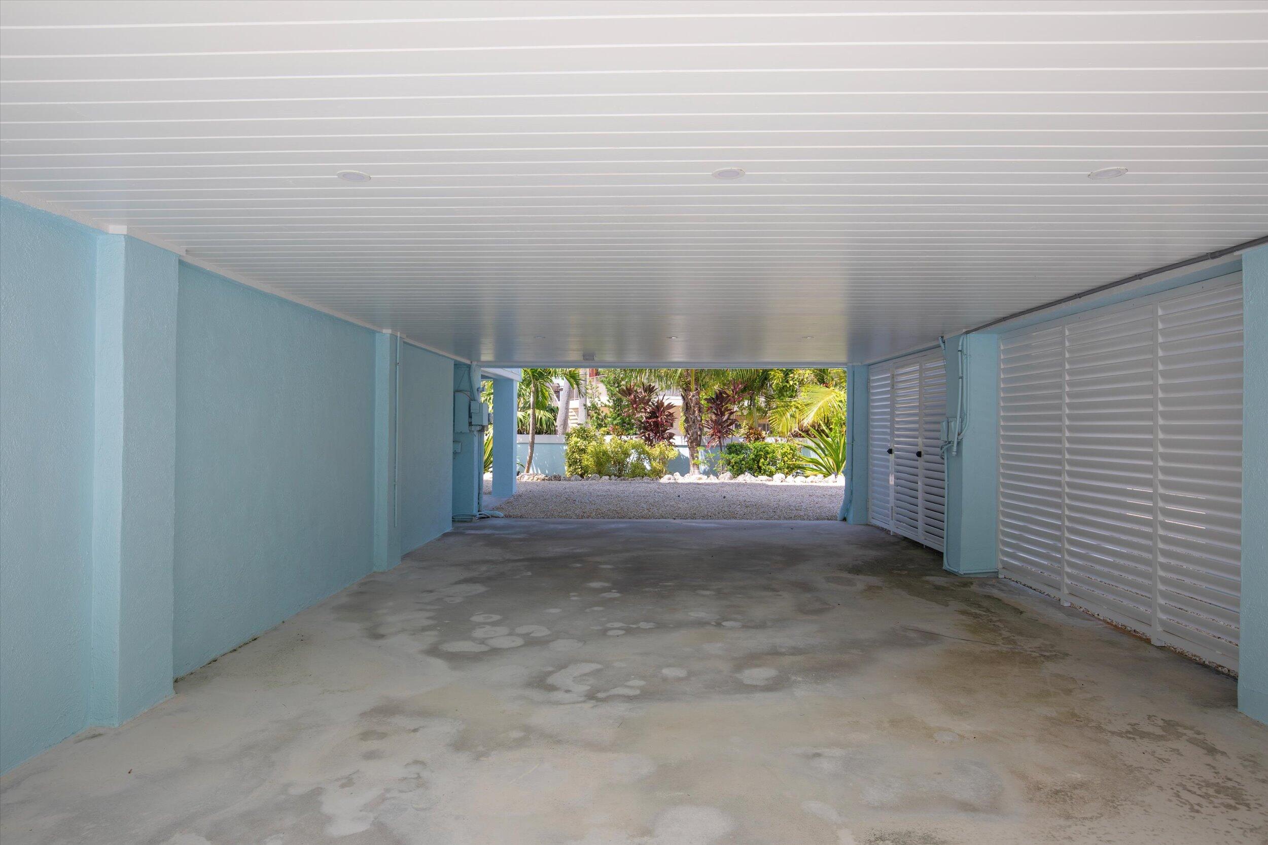 680 Cruikshank Property Photo 55