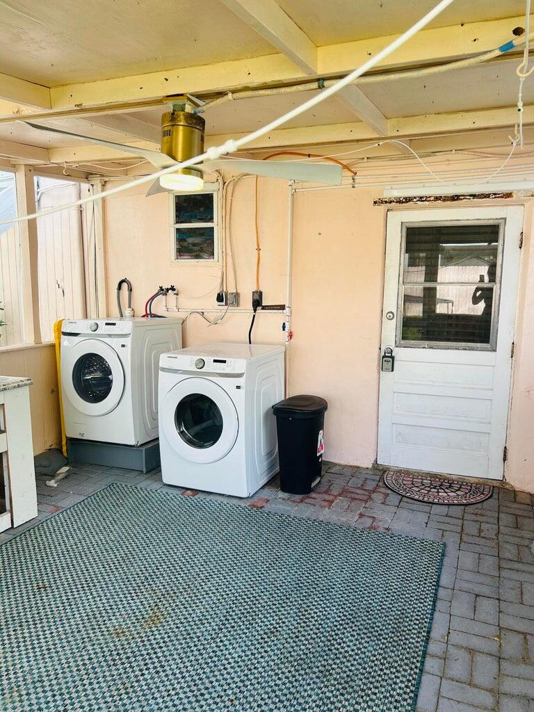 31541 Avenue A Property Photo 8