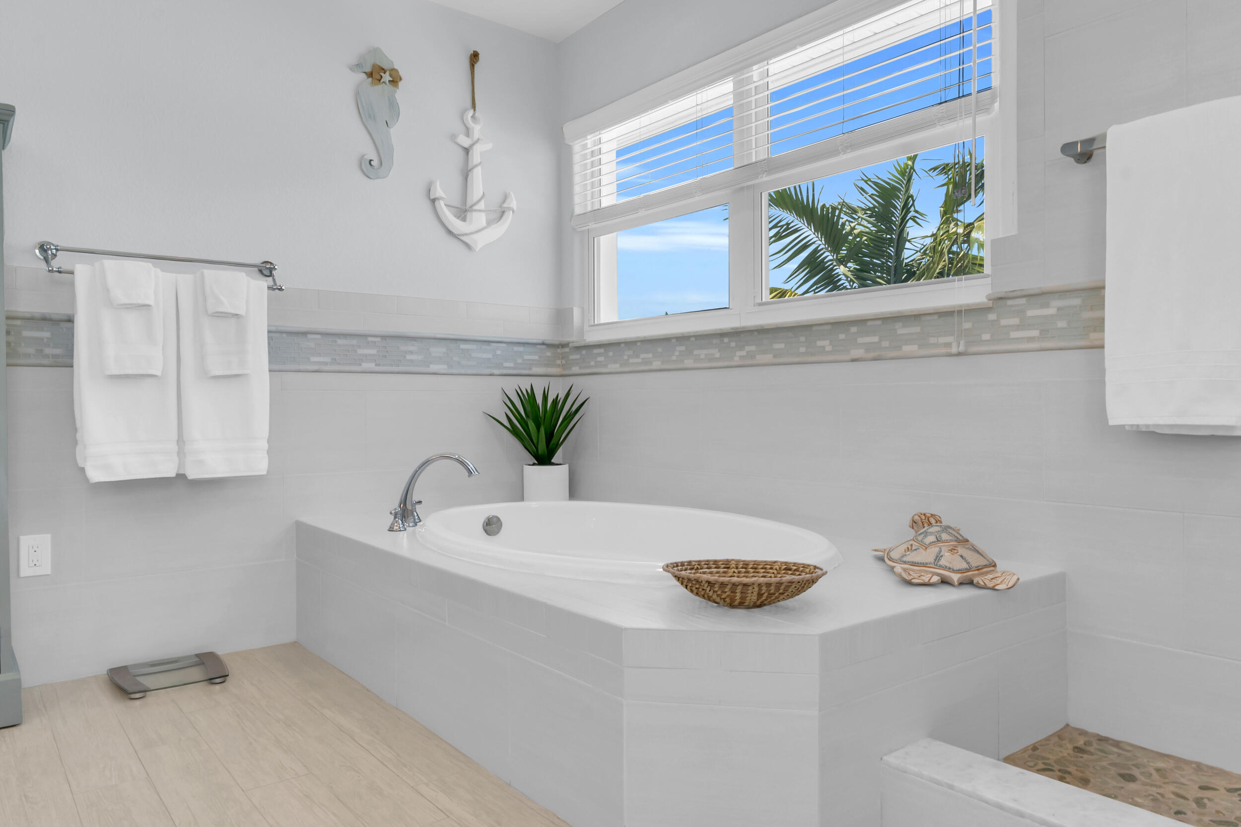511 4th Street Property Photo 14