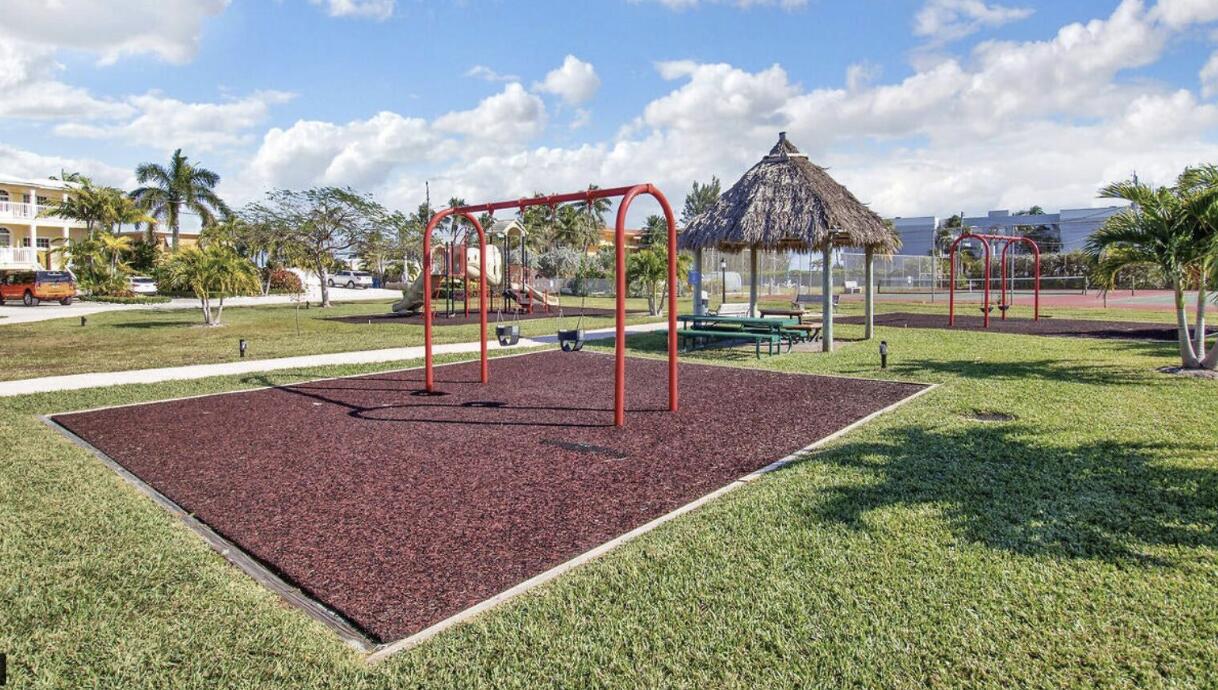 511 4th Street Property Photo 56