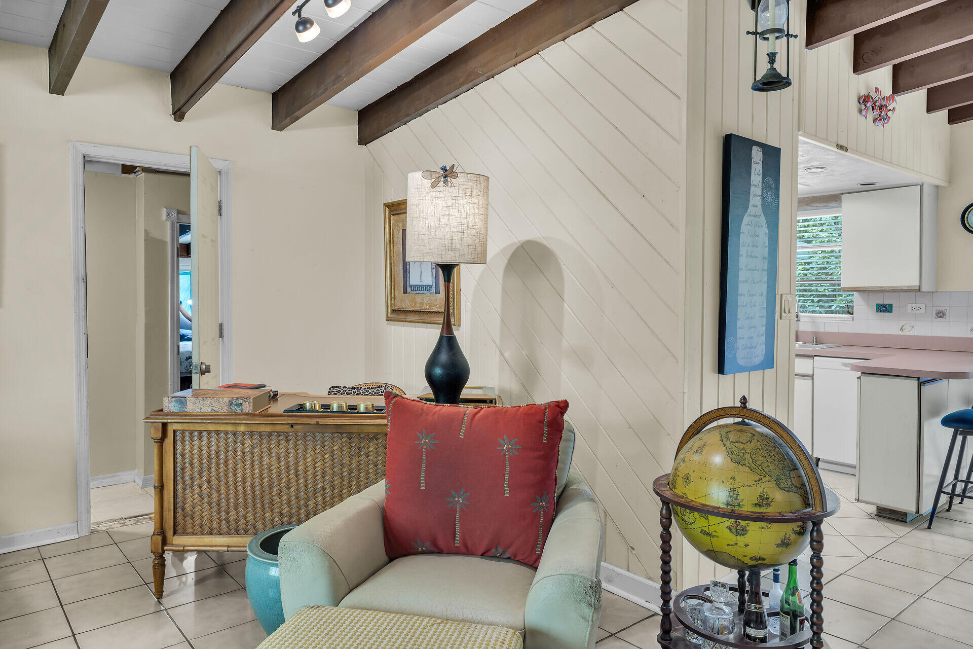 5353 Dogwood Dell Street Property Photo 10