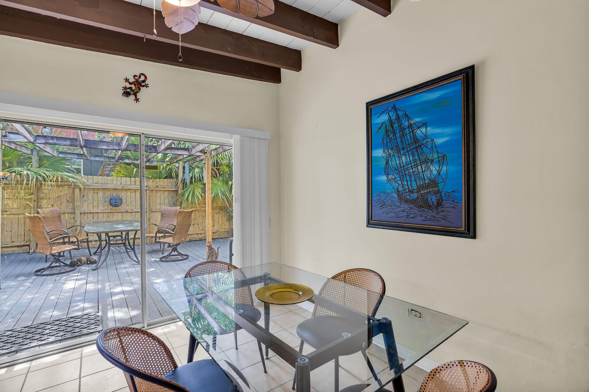 5353 Dogwood Dell Street Property Photo 14