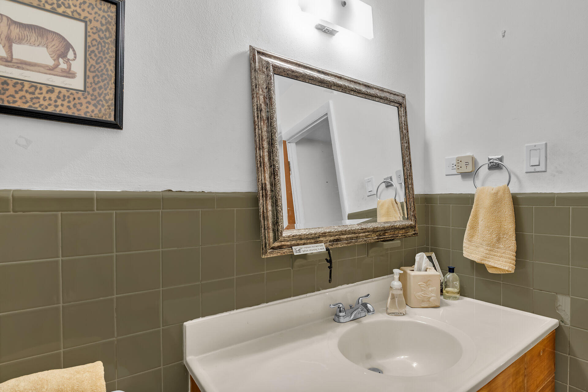 5353 Dogwood Dell Street Property Photo 19