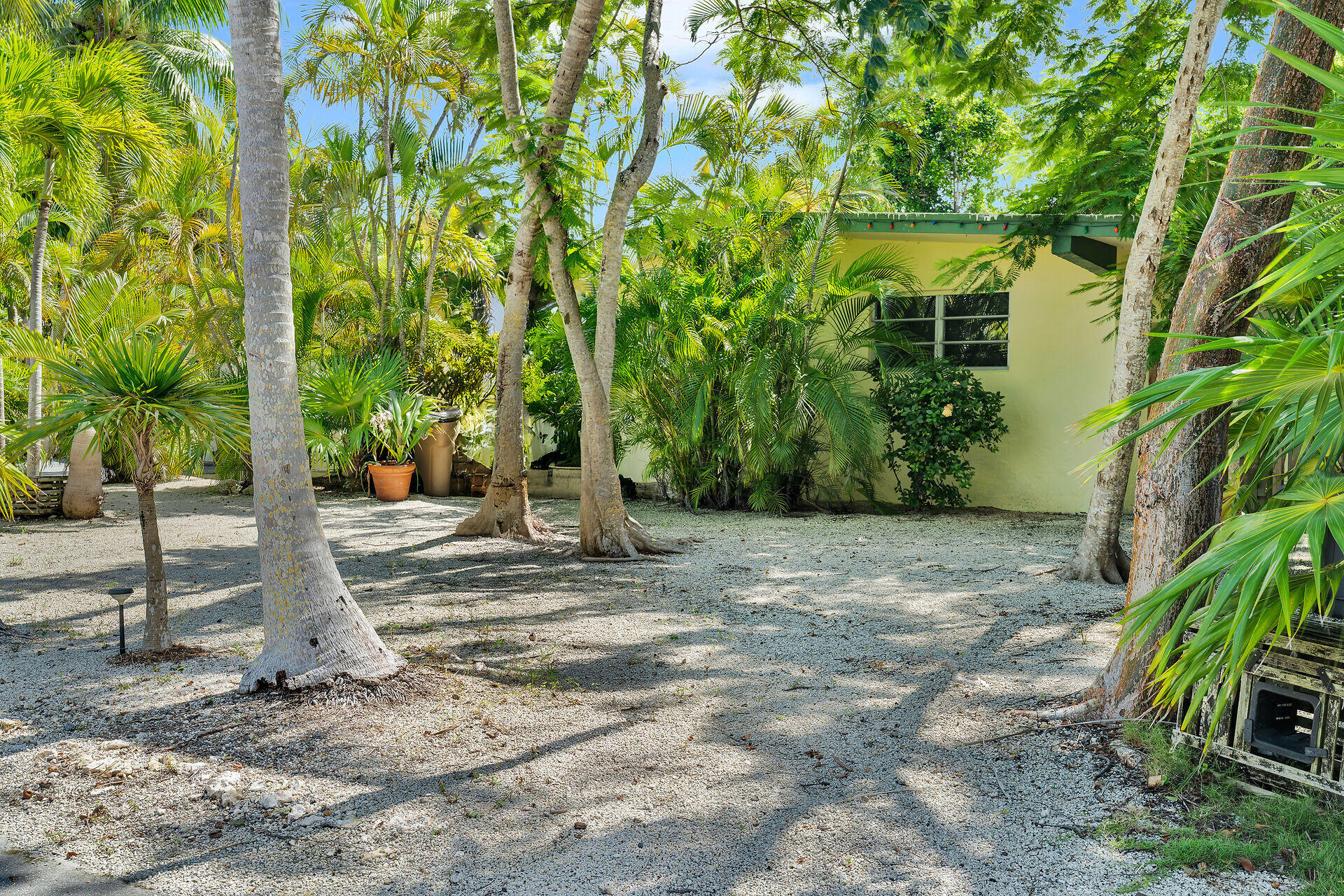 5353 Dogwood Dell Street Property Photo 55