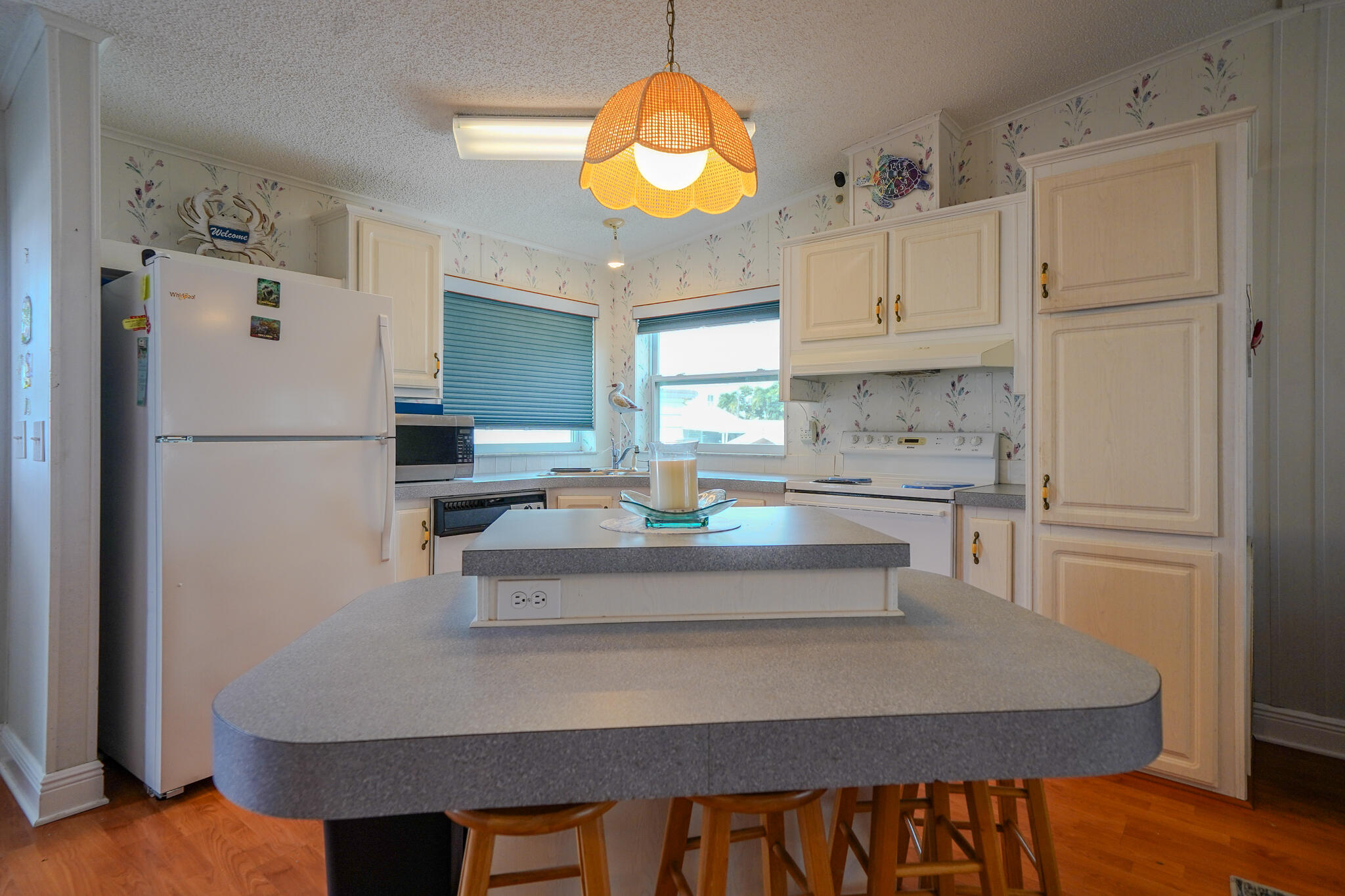 185 W Avenue A Property Photo 9