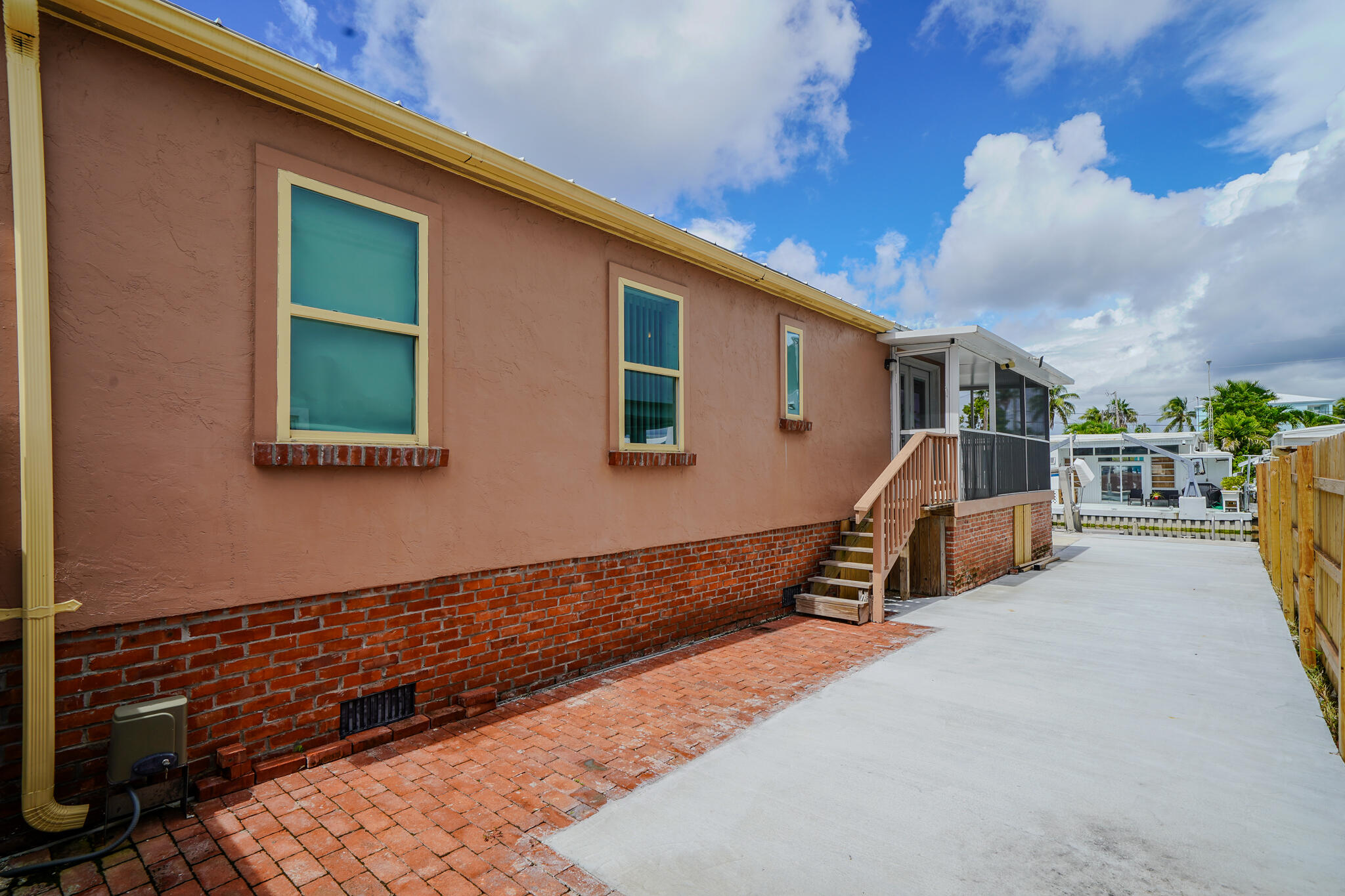 185 W Avenue A Property Photo 11