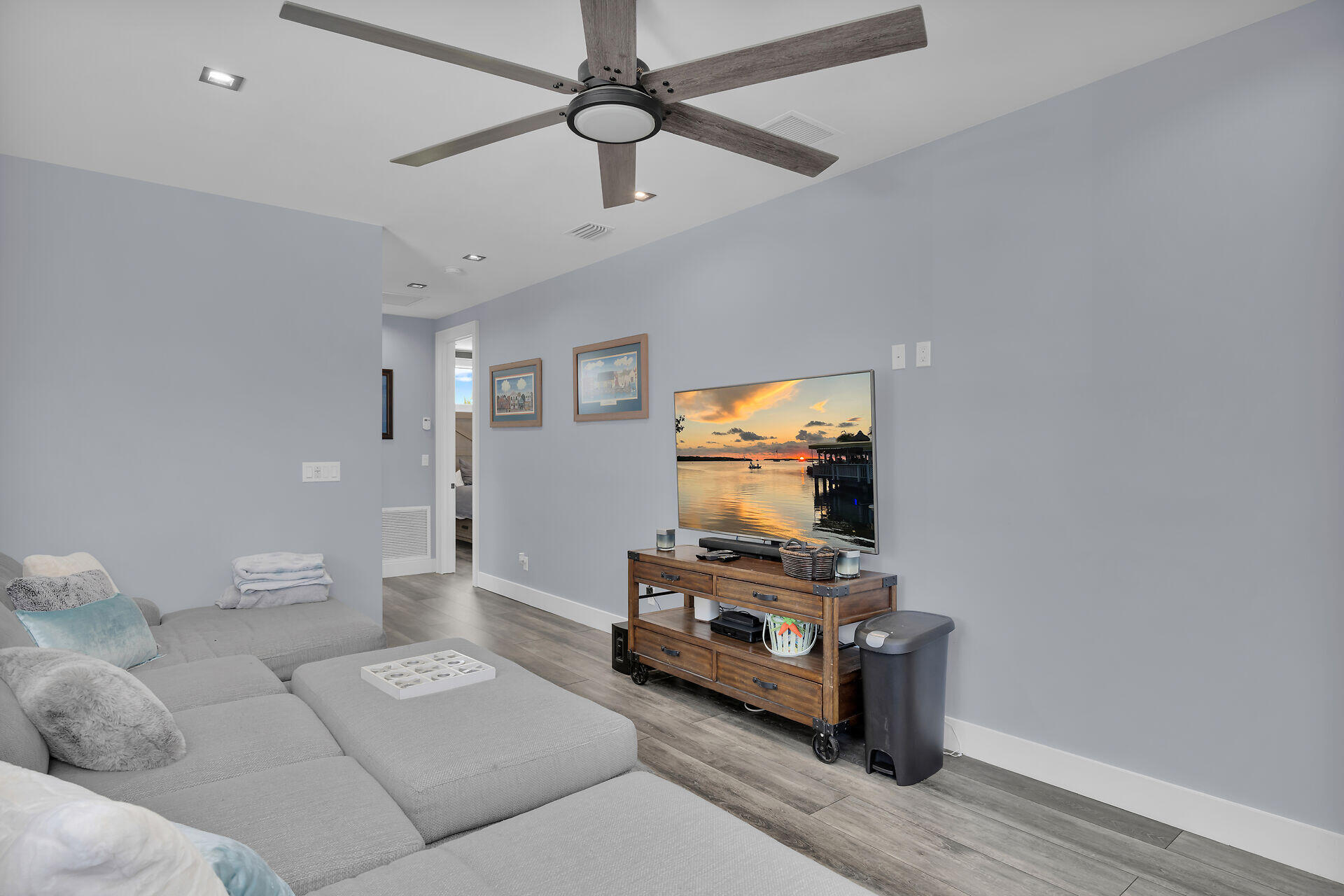 2827 Harris Avenue Property Photo 46