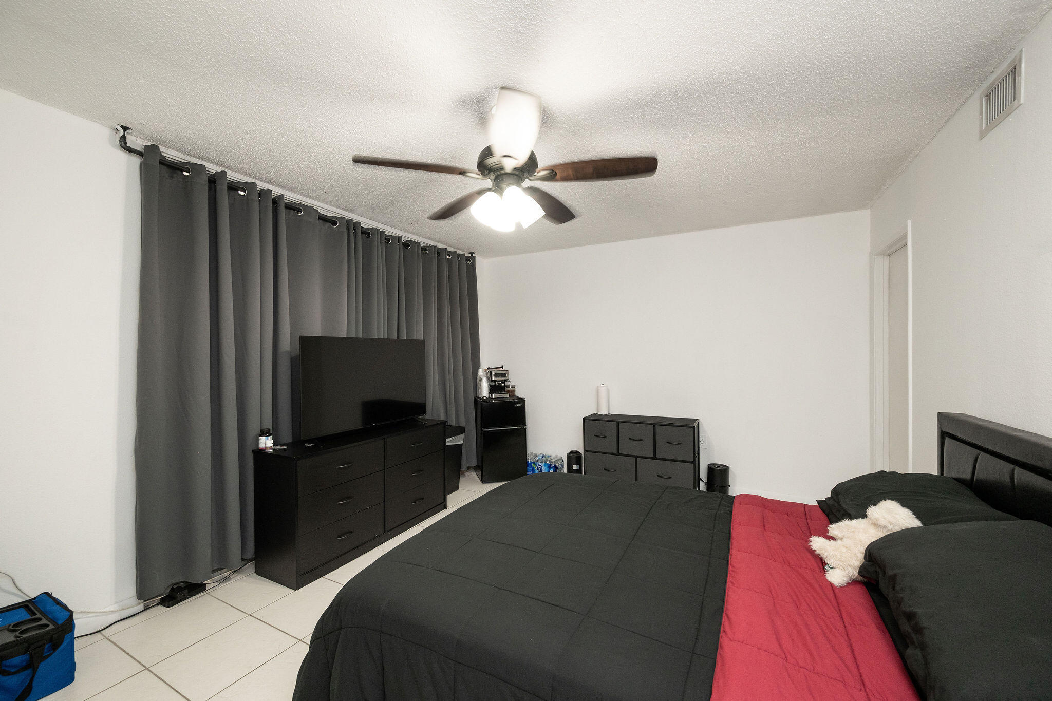 3930 S 3930 Roosevelt Boulevard S303 Property Photo 11