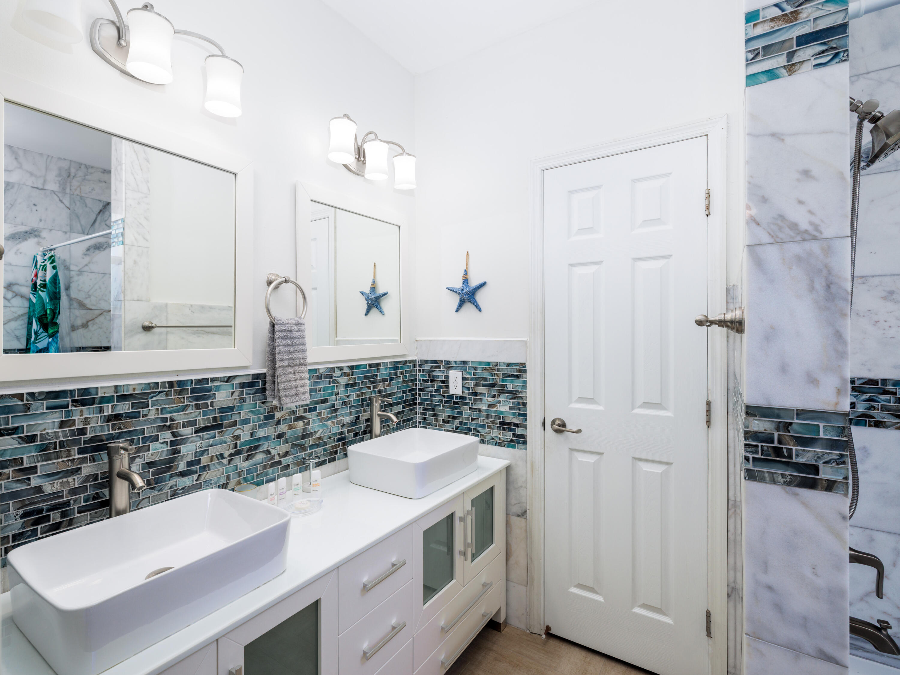 599 30th Street Property Photo 31