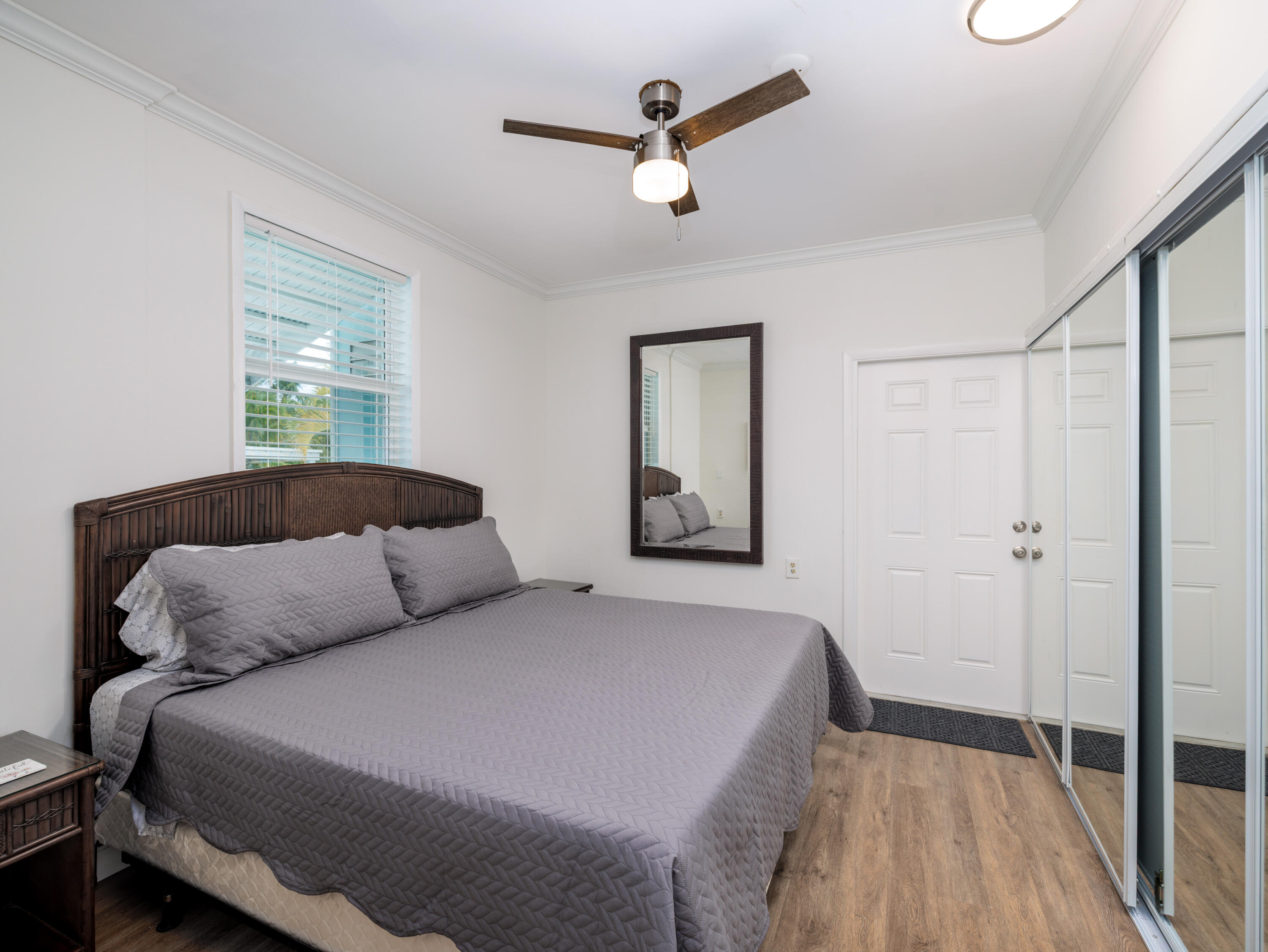 599 30th Street Property Photo 34