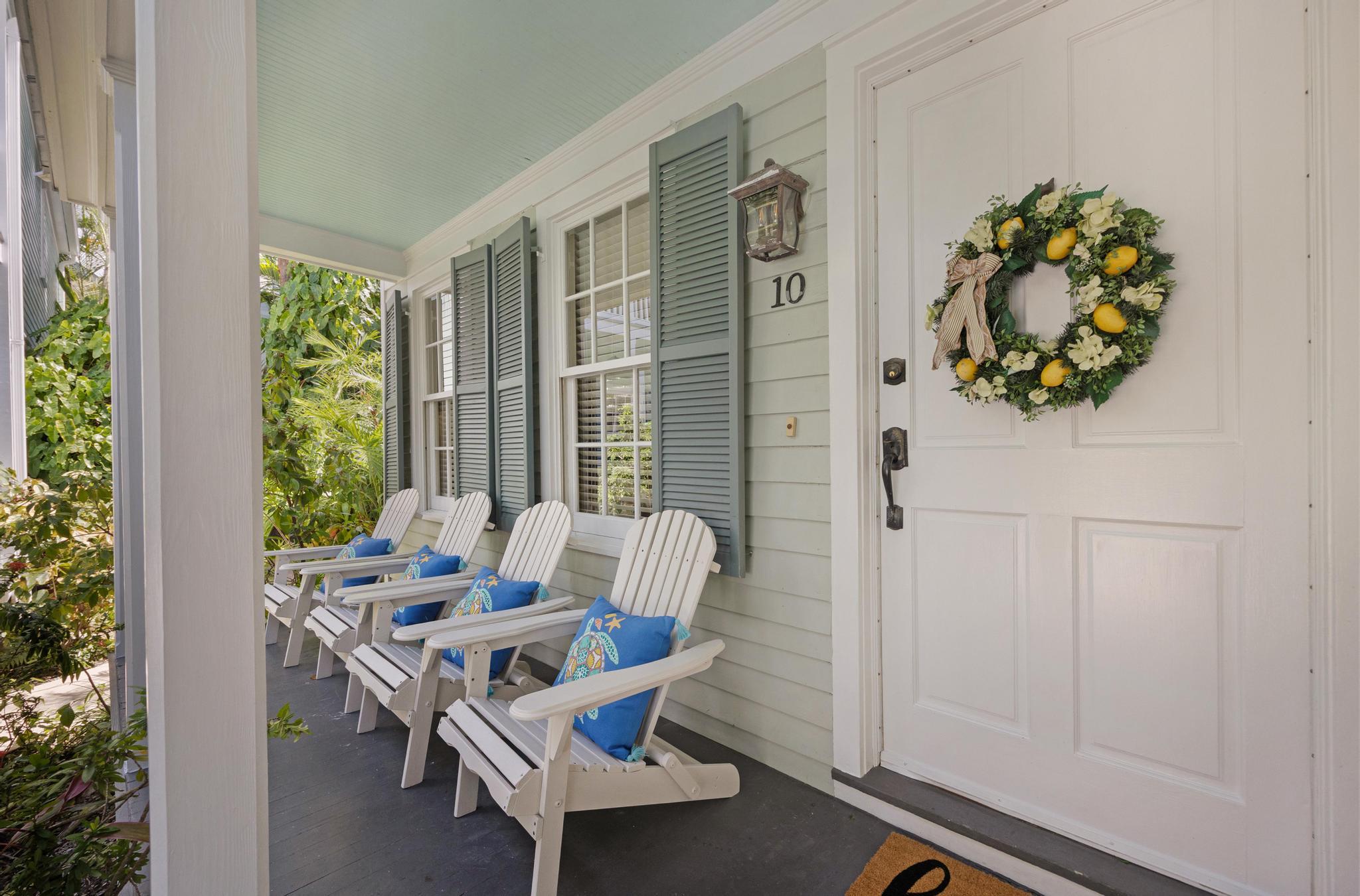 606 Truman Avenue, 10 Property Photo 1