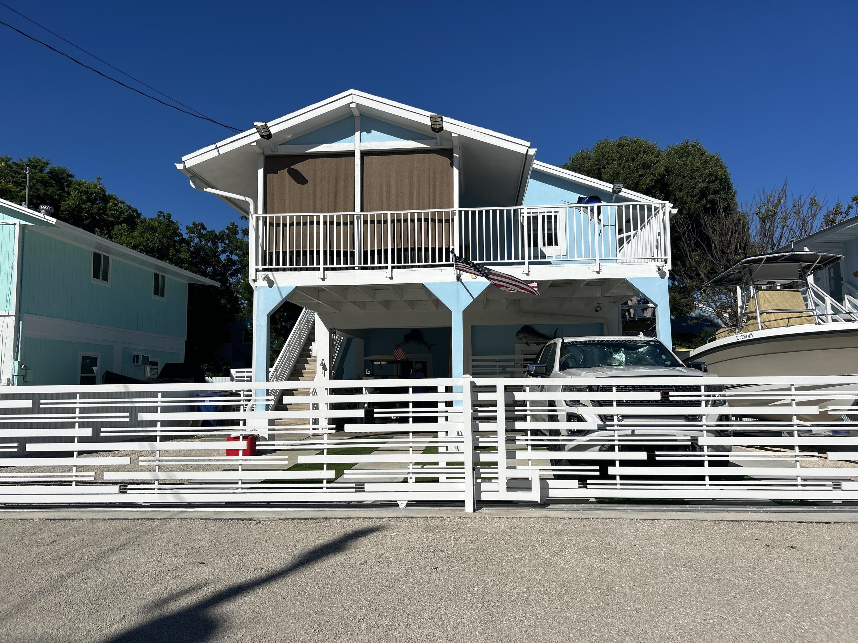 423 Mahogany Avenue Property Photo 1
