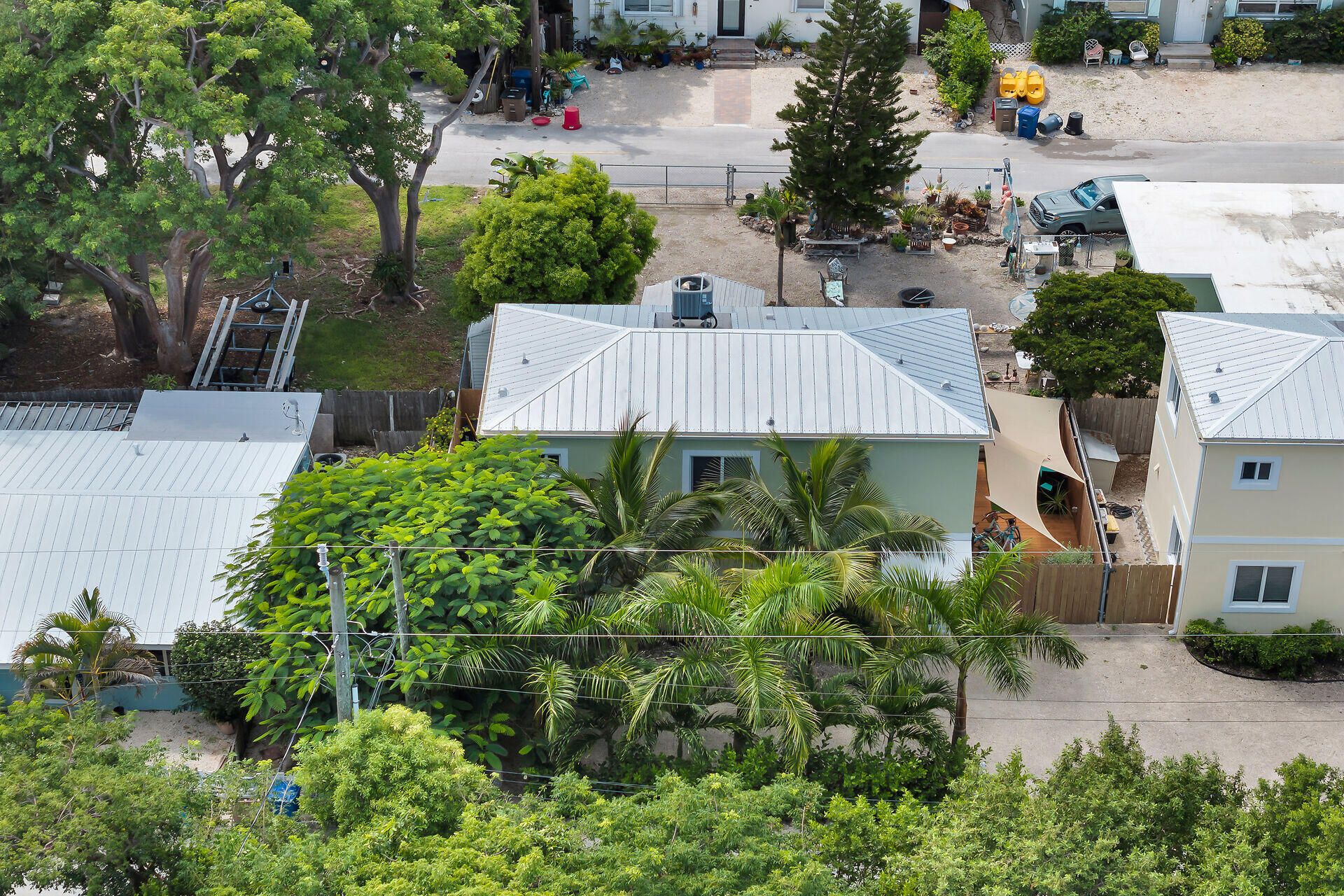 80 Le Grand Drive Property Photo 4