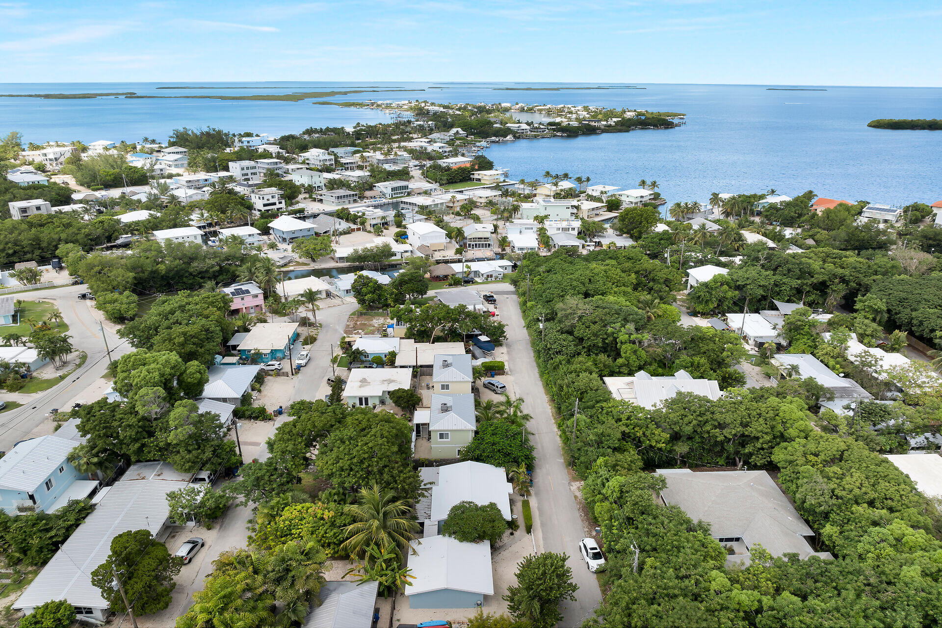 80 Le Grand Drive Property Photo 6