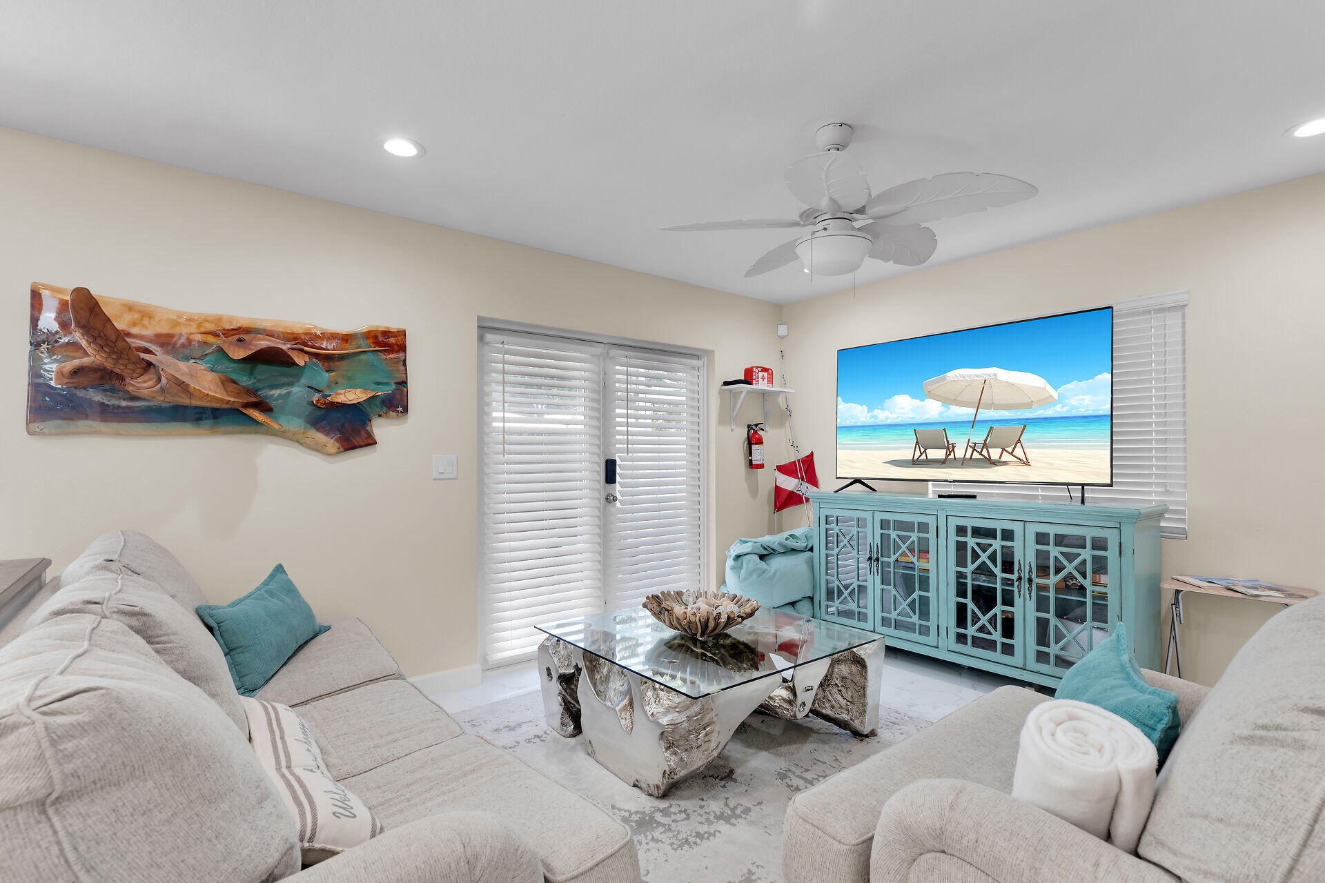 80 Le Grand Drive Property Photo 14