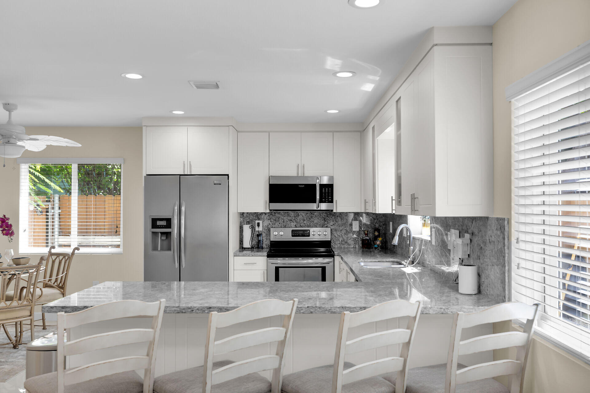 80 Le Grand Drive Property Photo 18