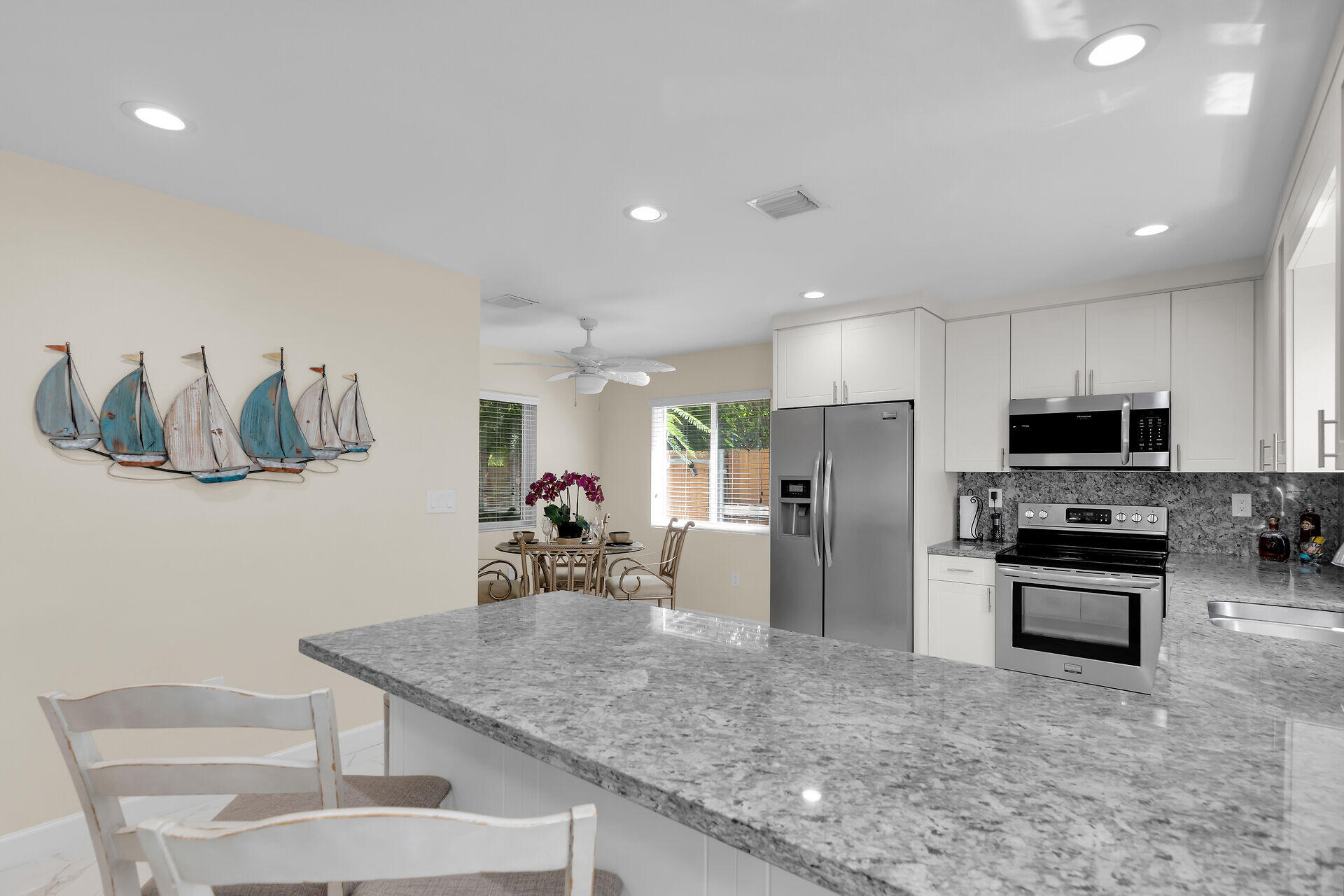 80 Le Grand Drive Property Photo 19