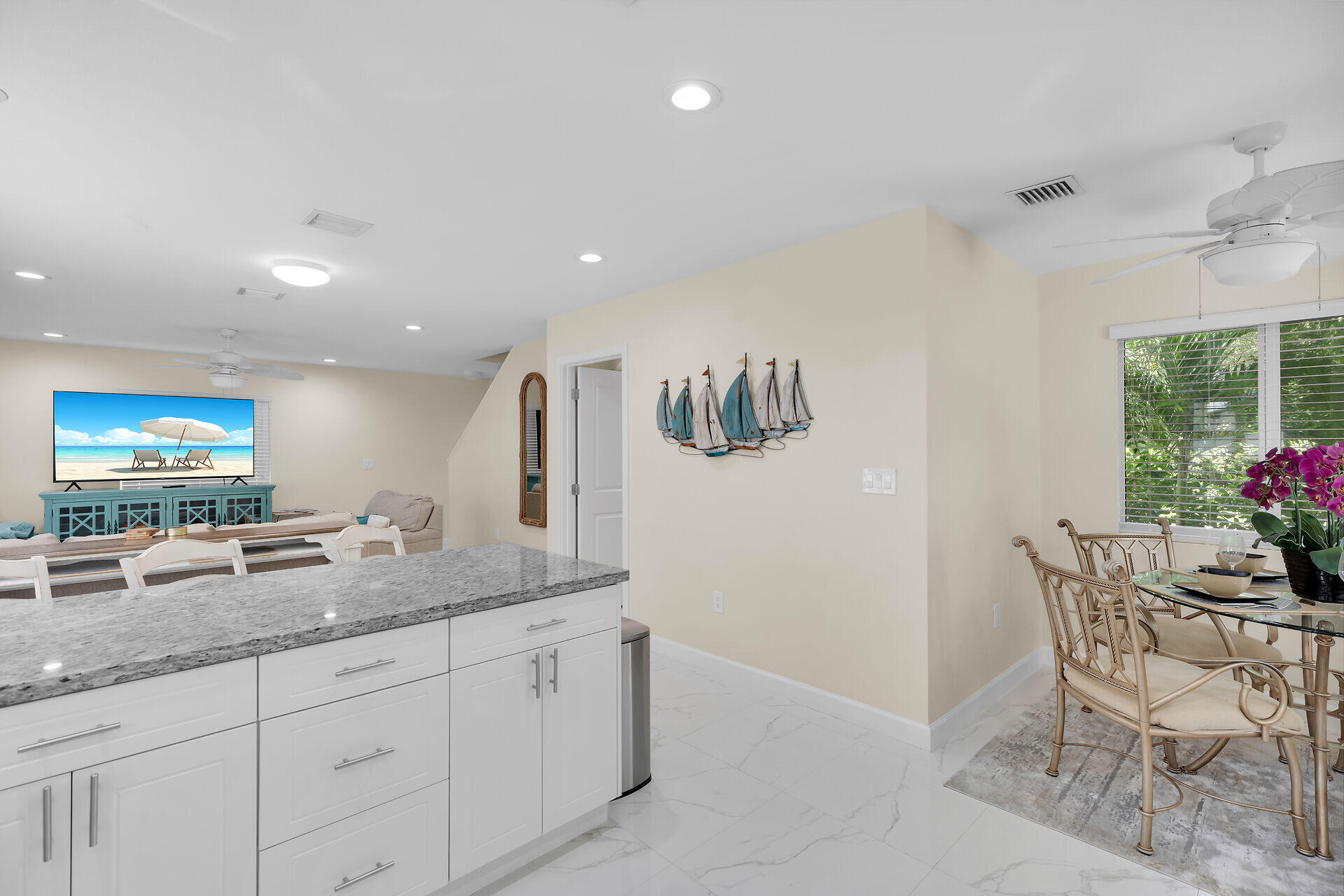 80 Le Grand Drive Property Photo 21