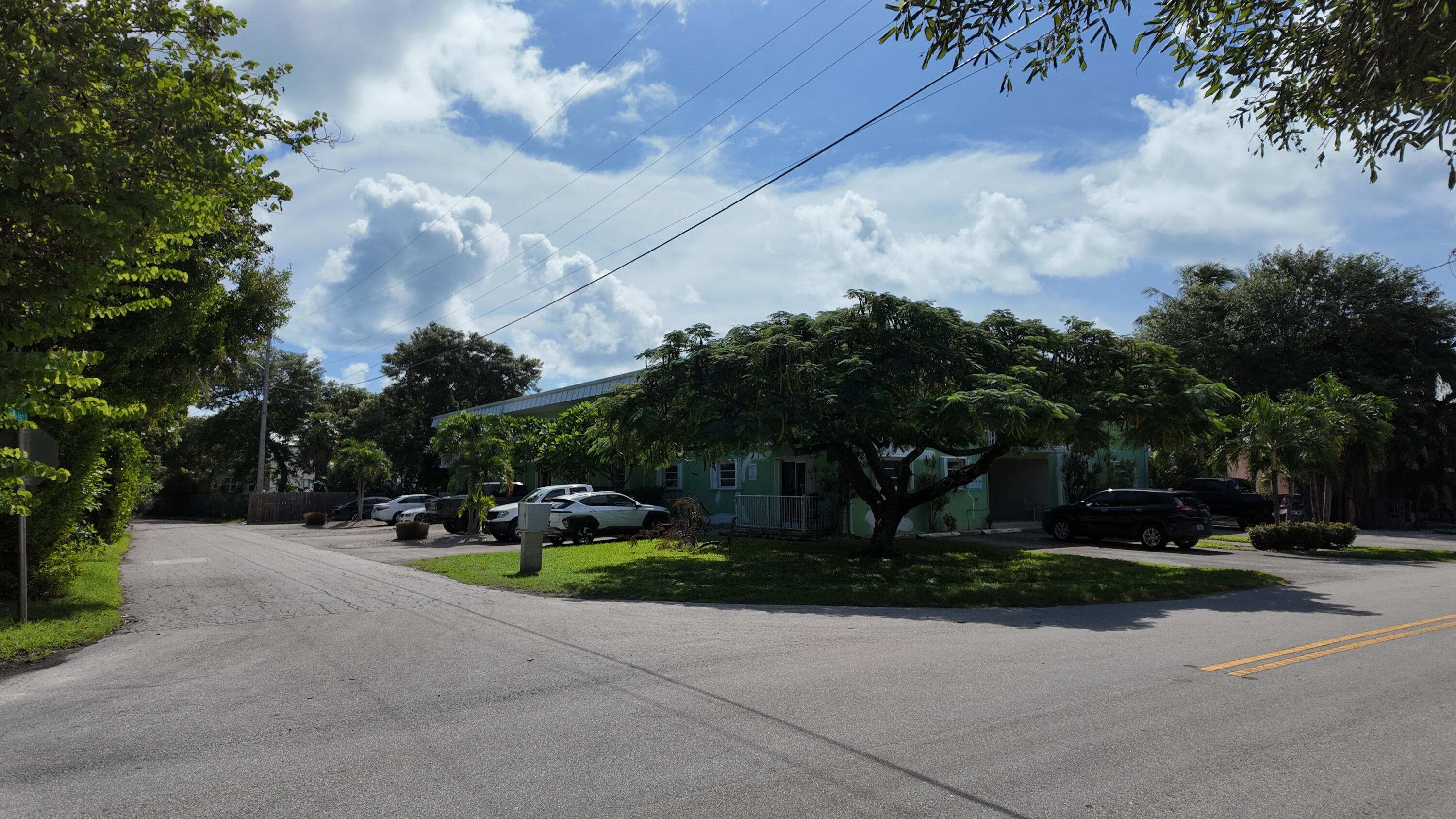 1129 Pebble Beach Lane, 11 Property Photo 23