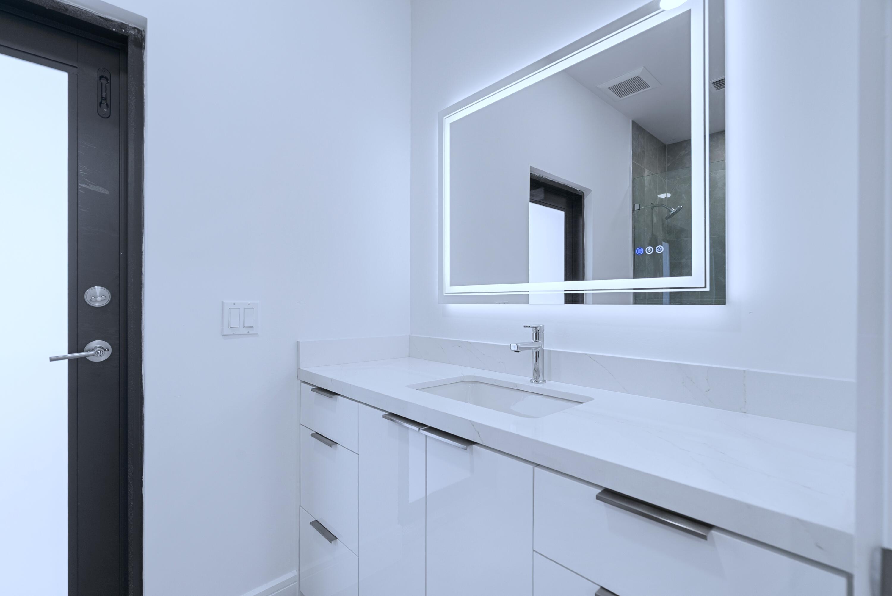 17 Coral Way Property Photo 19