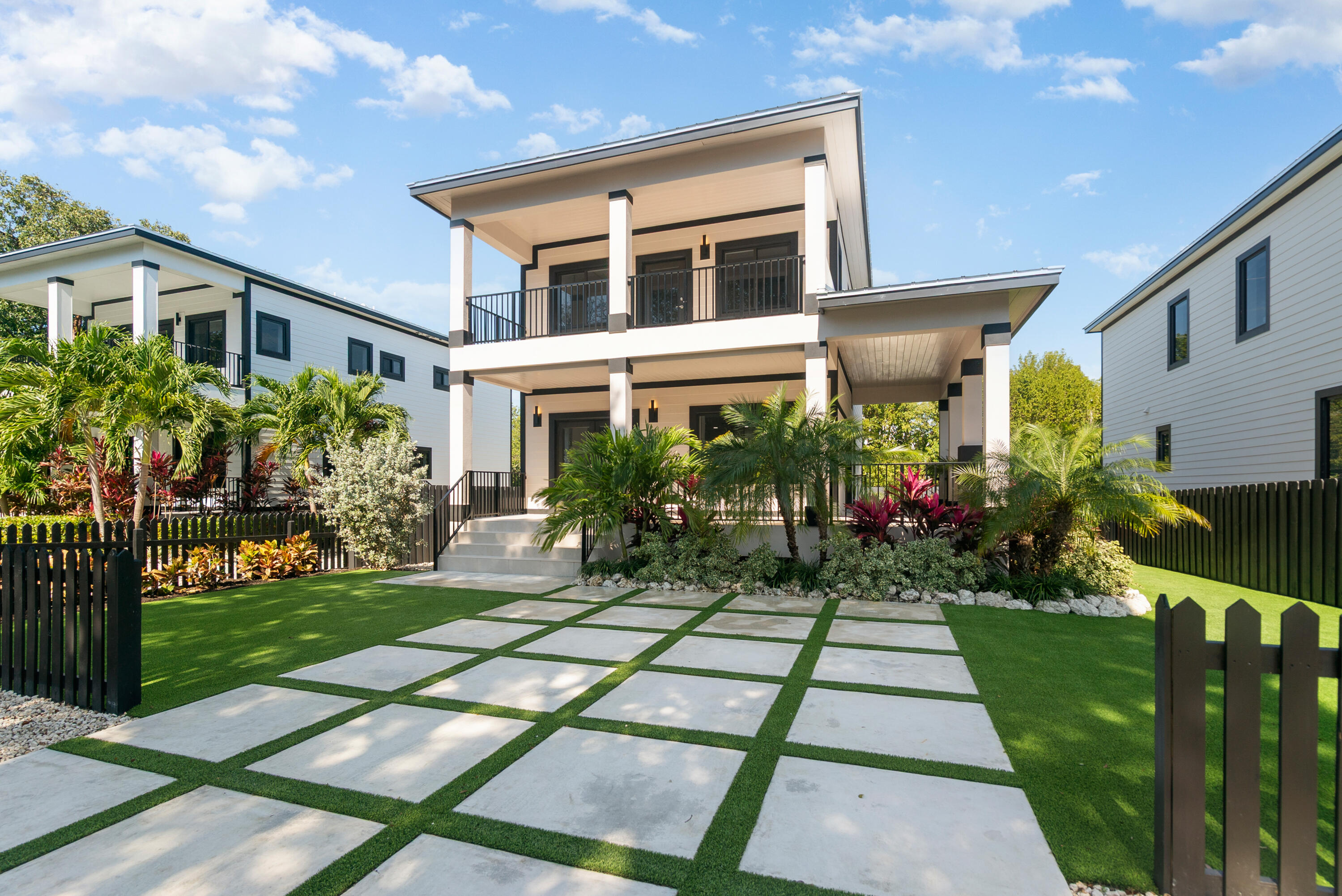17 Coral Way Property Photo 37