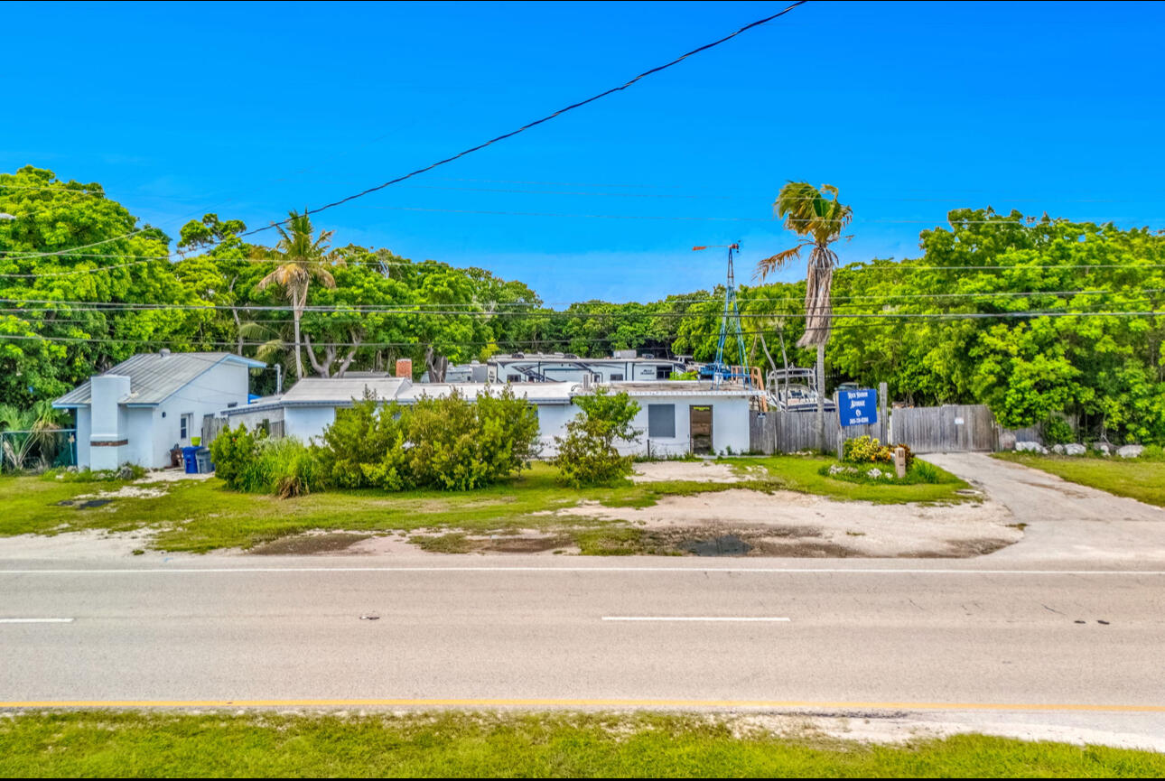 98468 Overseas Highway, 1 Property Photo 2