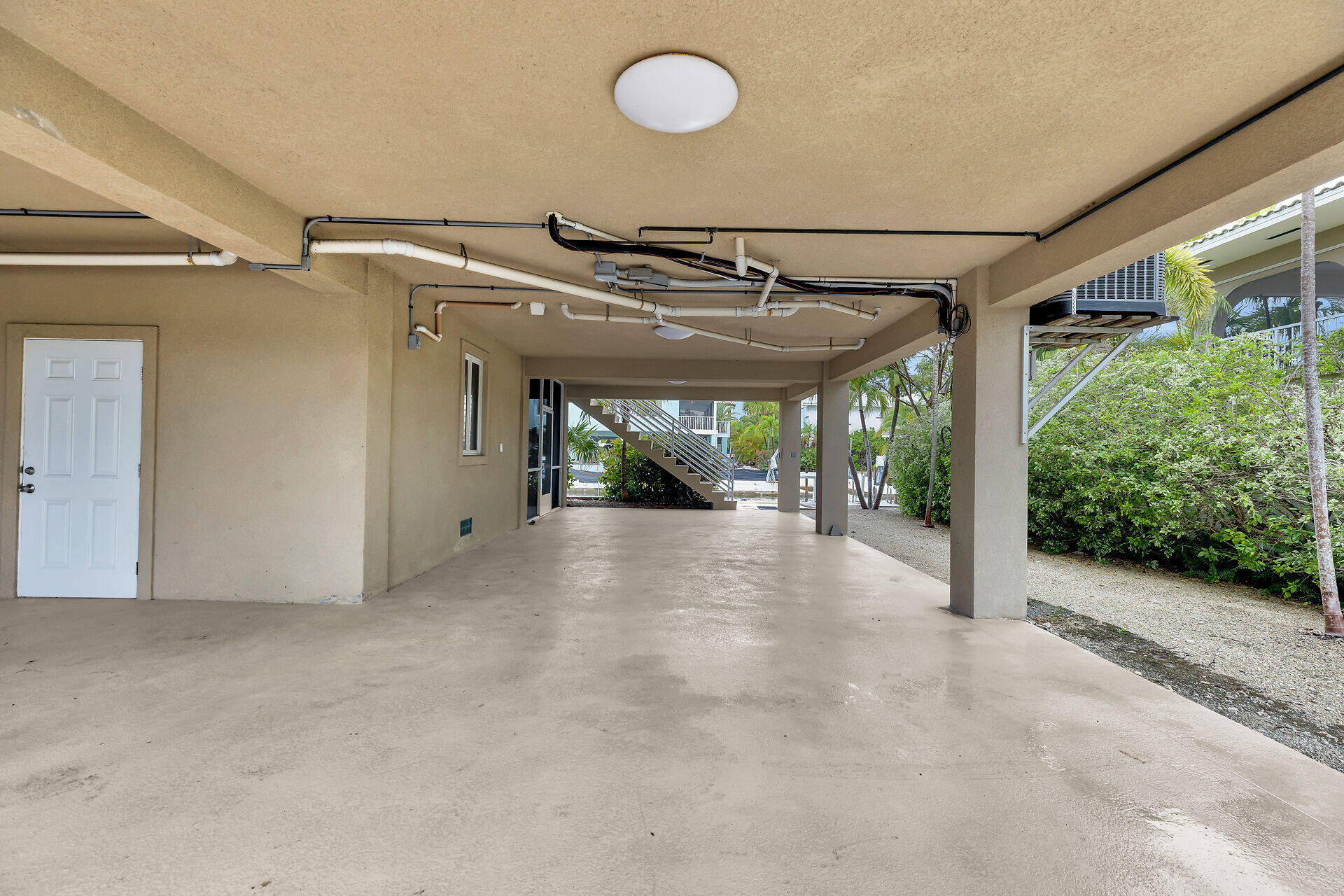 860 Lagoon Drive Property Photo 26