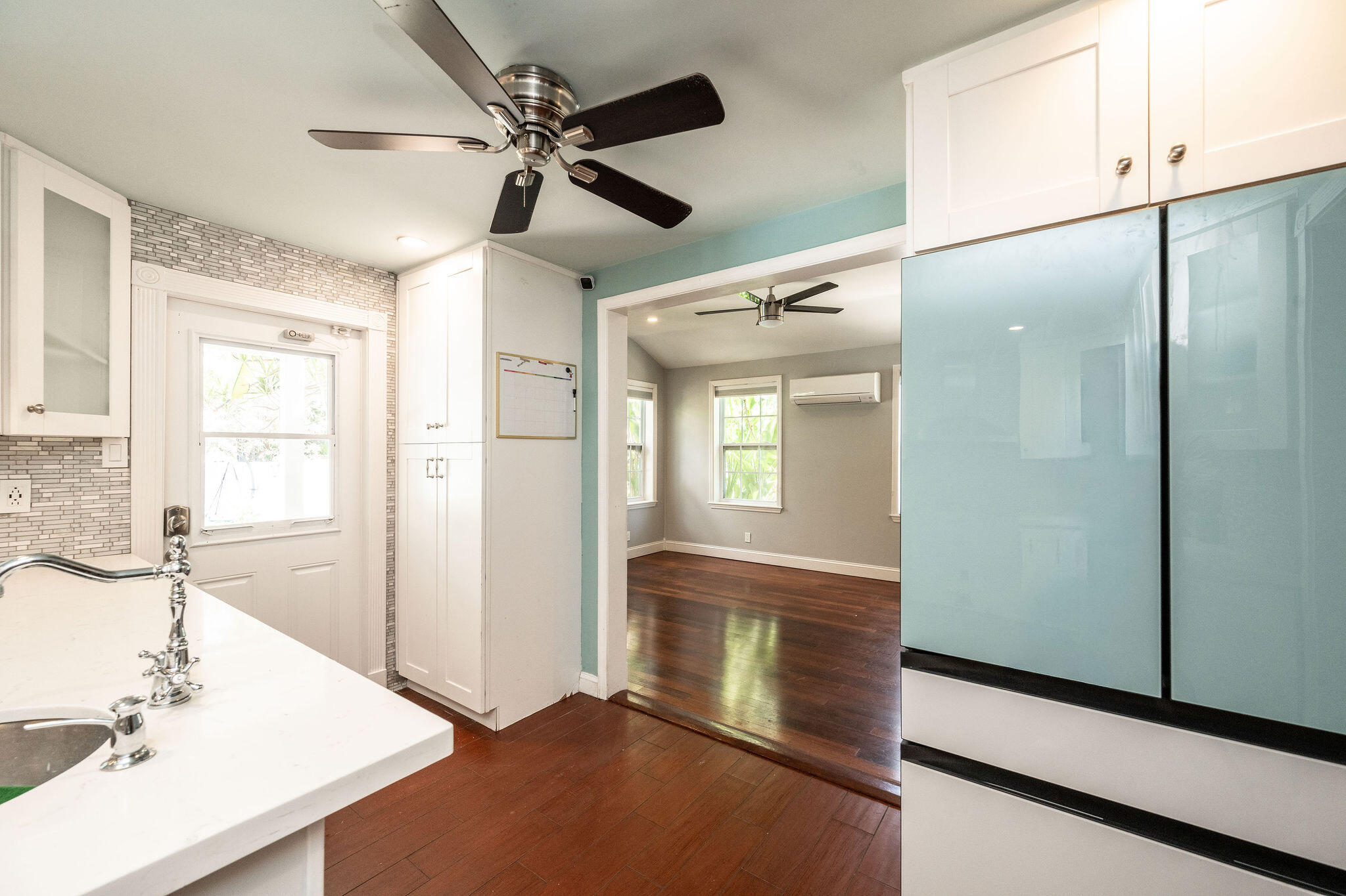 2827 Staples Avenue Property Photo 9