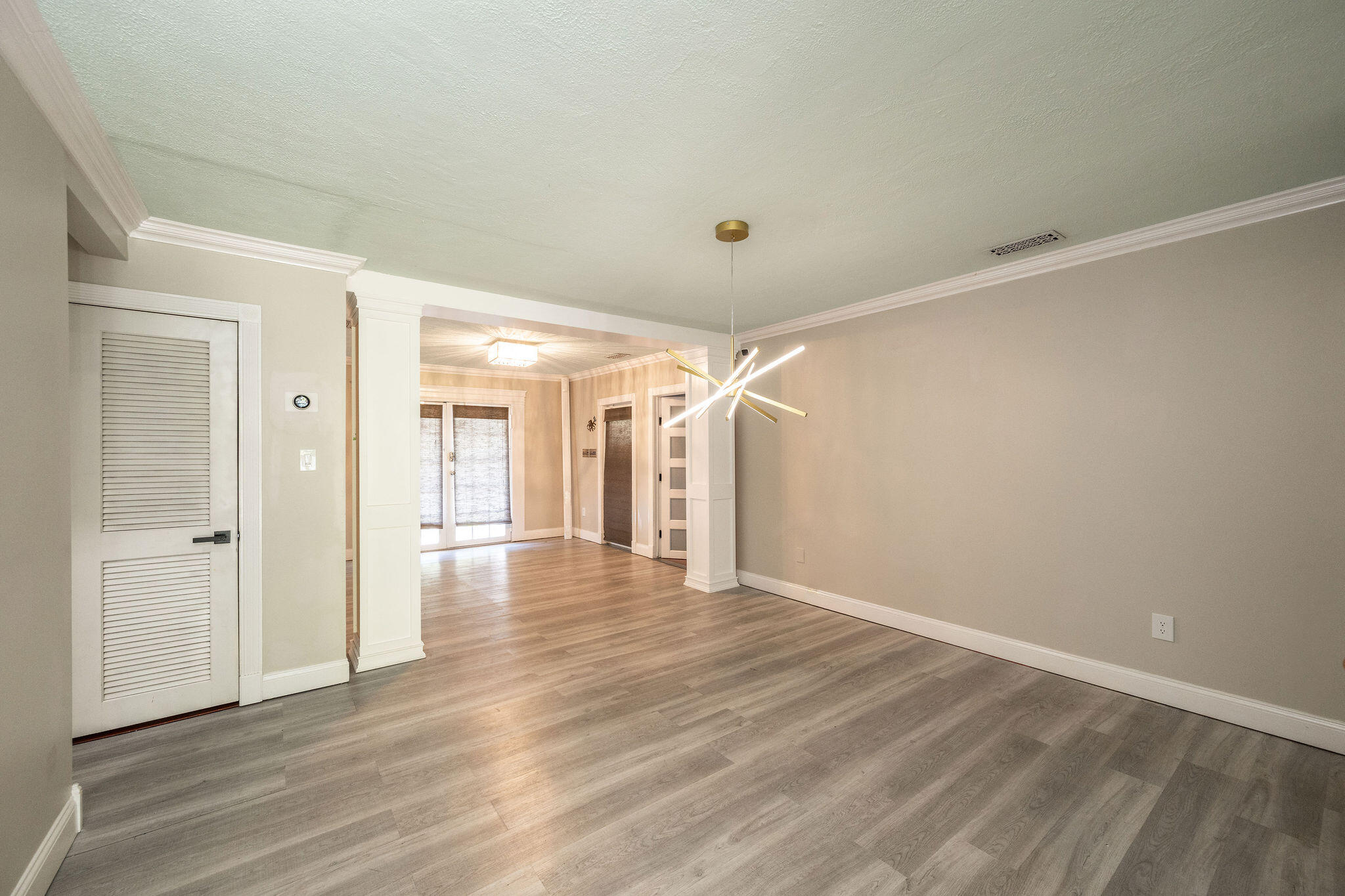 2827 Staples Avenue Property Photo 16